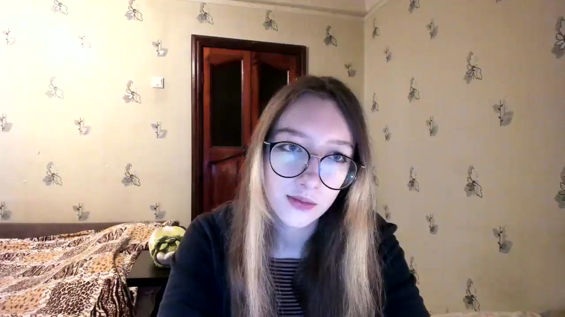Gallery image thumbnail from CandyyCrushh's myfreecams stream on, 10/24/2024, 17:39 image 1 of 20