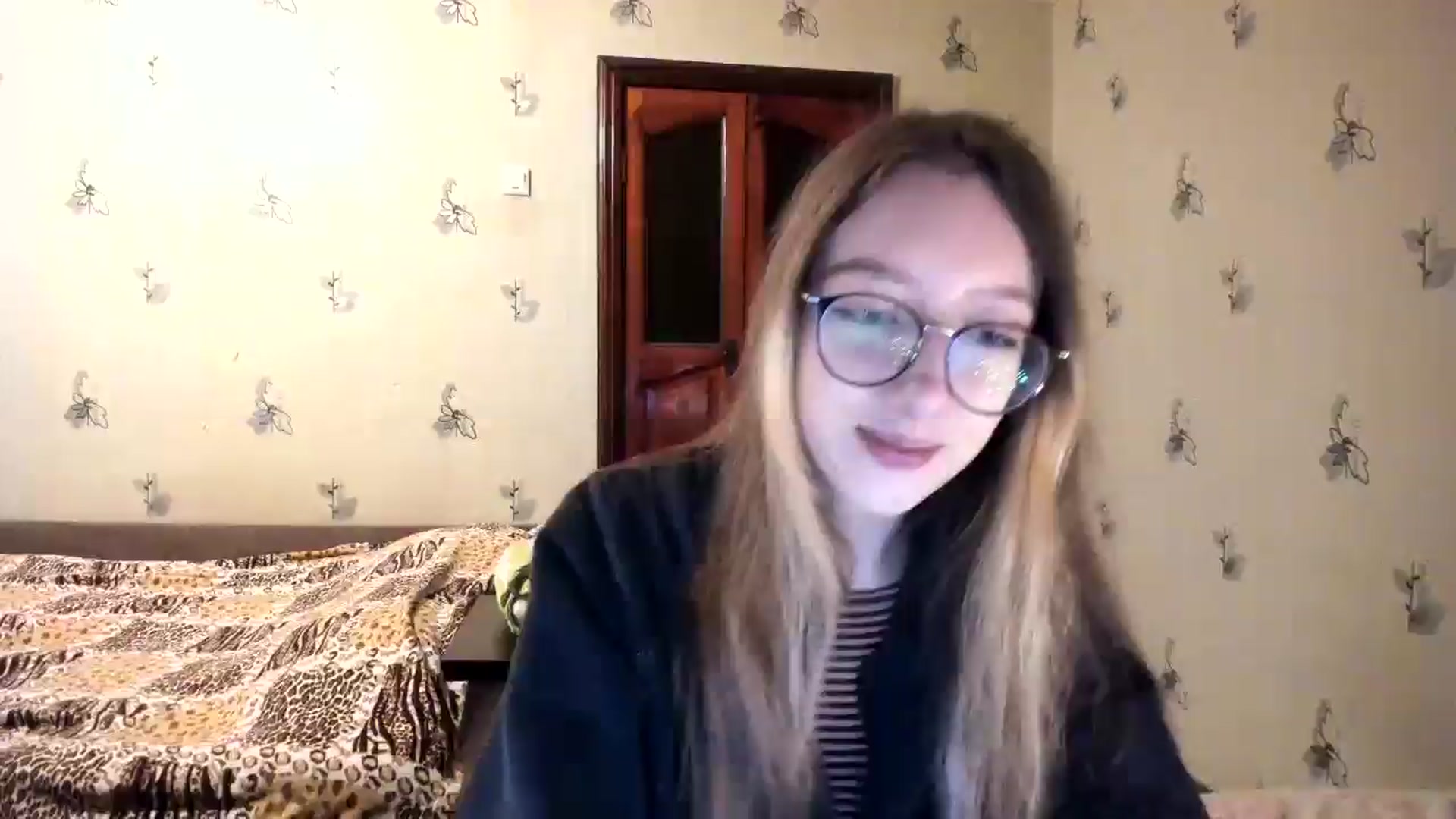 Gallery image thumbnail from CandyyCrushh's myfreecams stream on, 10/24/2024, 20:29 image 18 of 20