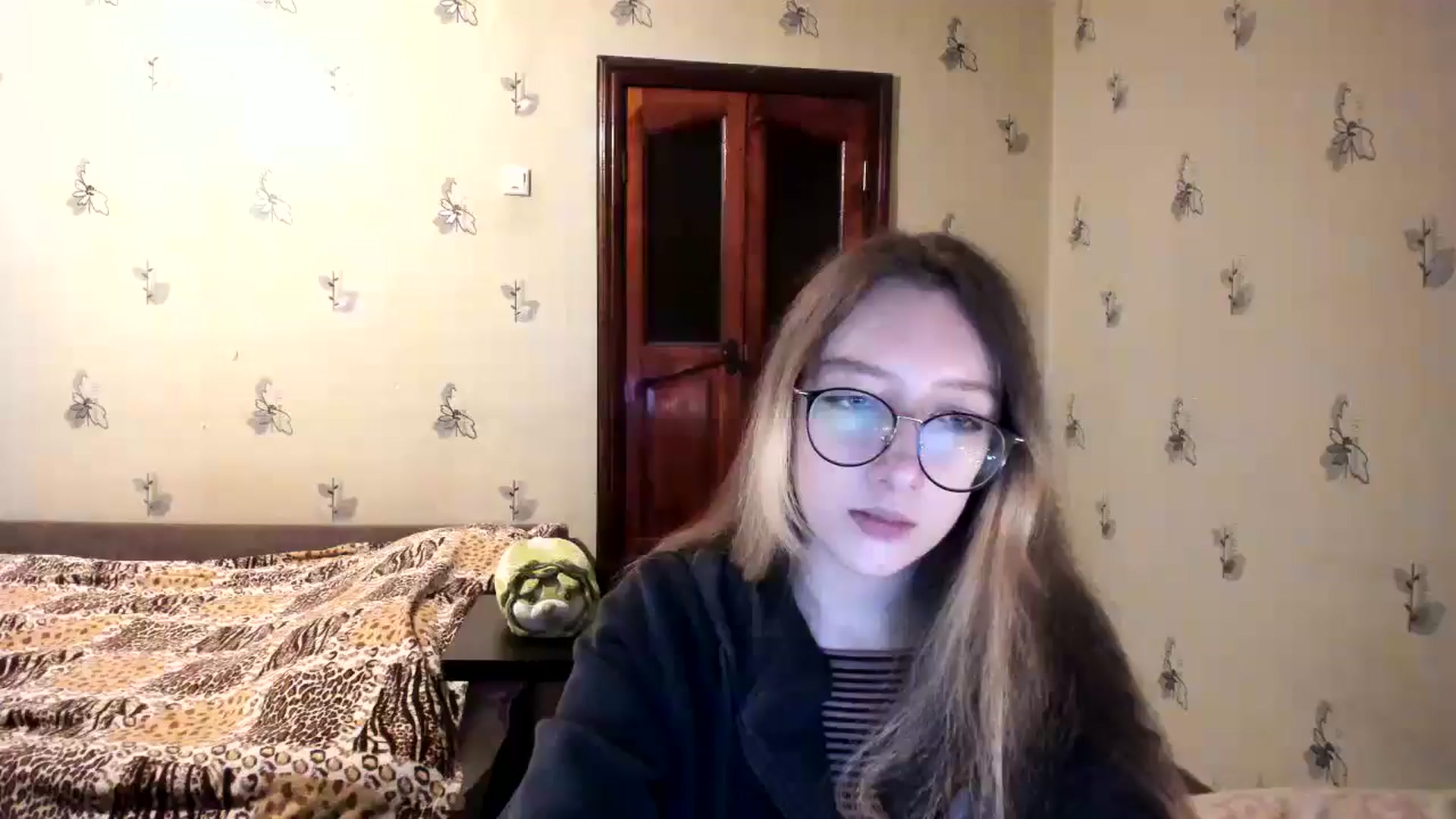 Gallery image thumbnail from CandyyCrushh's myfreecams stream on, 10/24/2024, 20:29 image 11 of 20