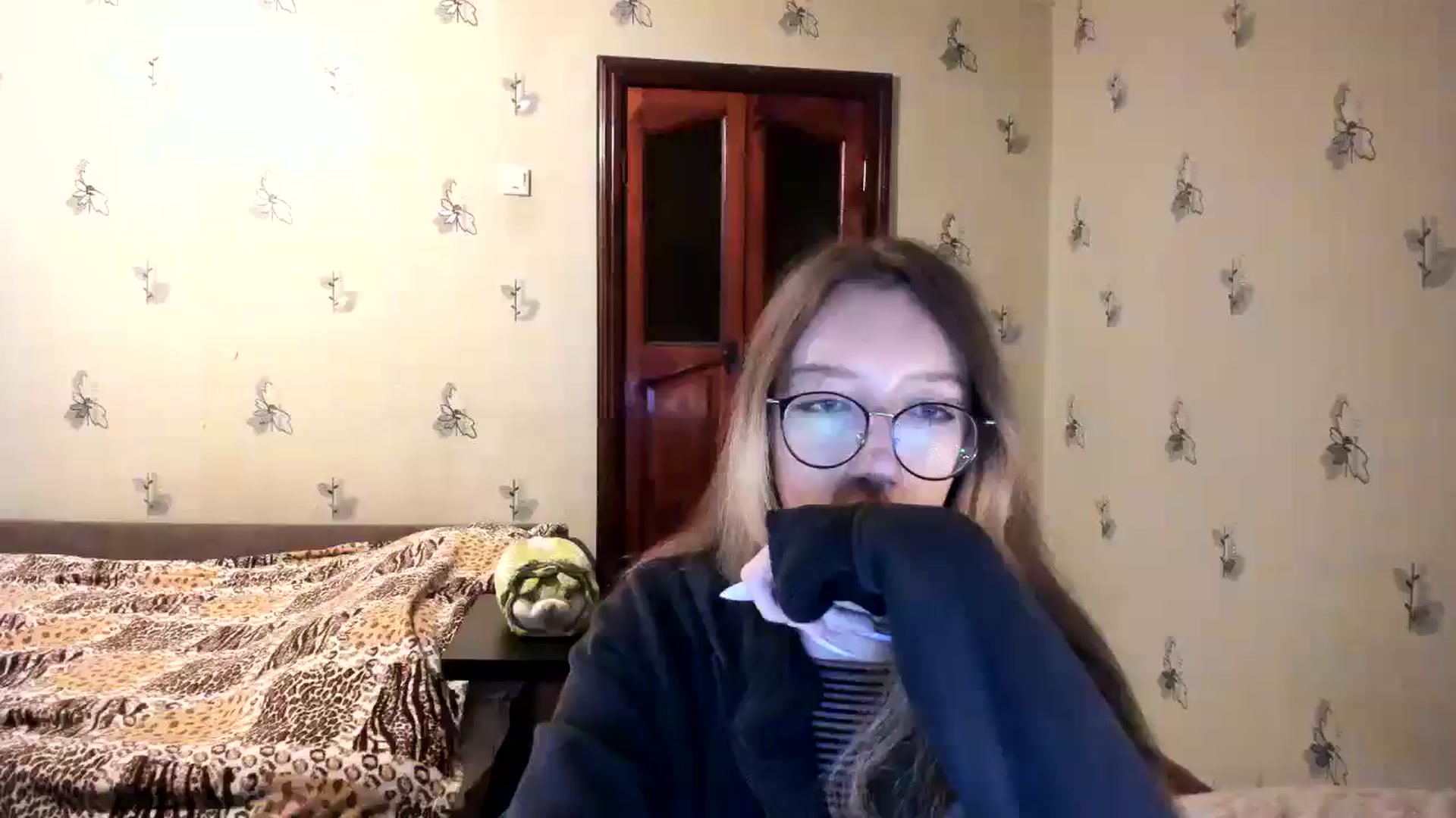 Gallery image thumbnail from CandyyCrushh's myfreecams stream on, 10/24/2024, 20:29 image 10 of 20