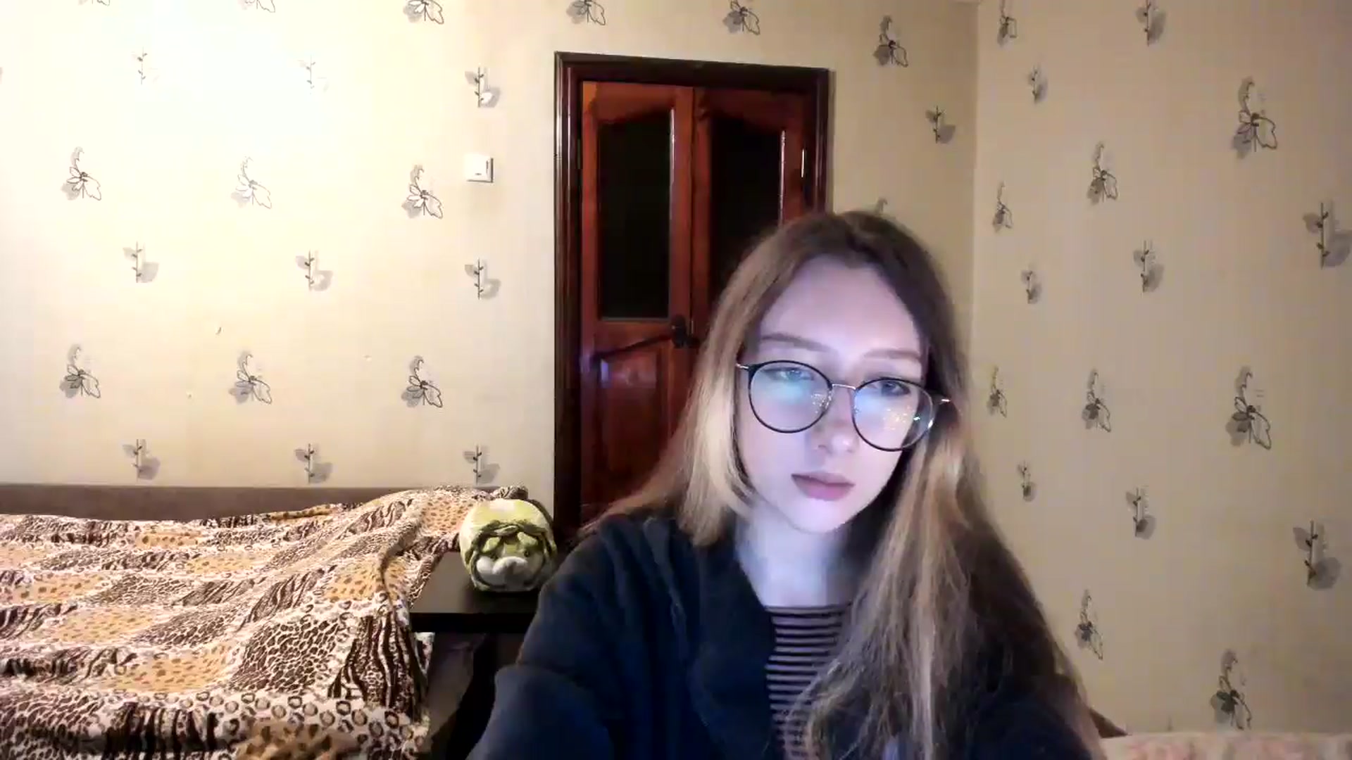 Gallery image thumbnail from CandyyCrushh's myfreecams stream on, 10/24/2024, 20:29 image 12 of 20