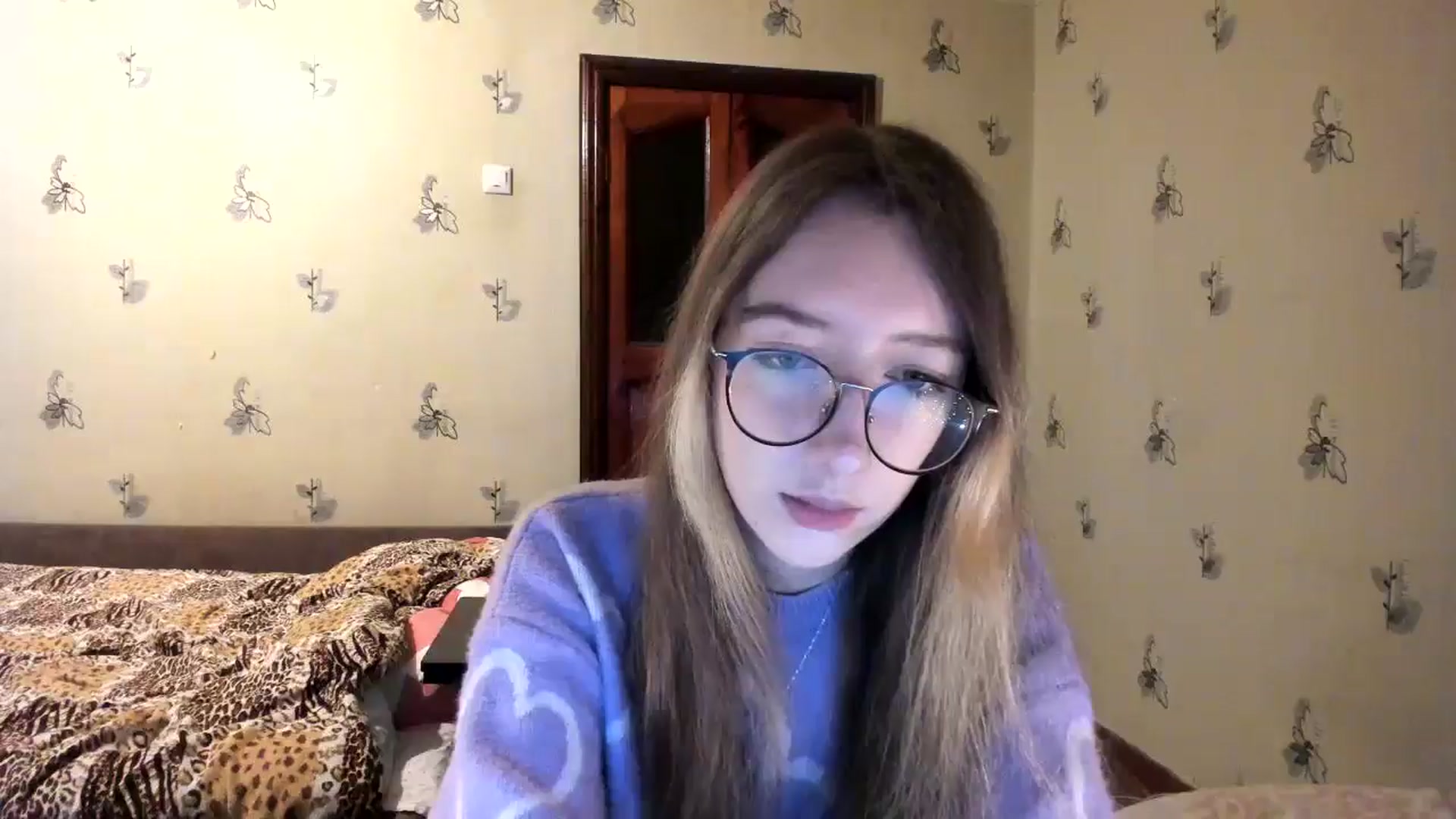 Gallery image thumbnail from CandyyCrushh's myfreecams stream on, 10/25/2024, 15:21 image 20 of 20