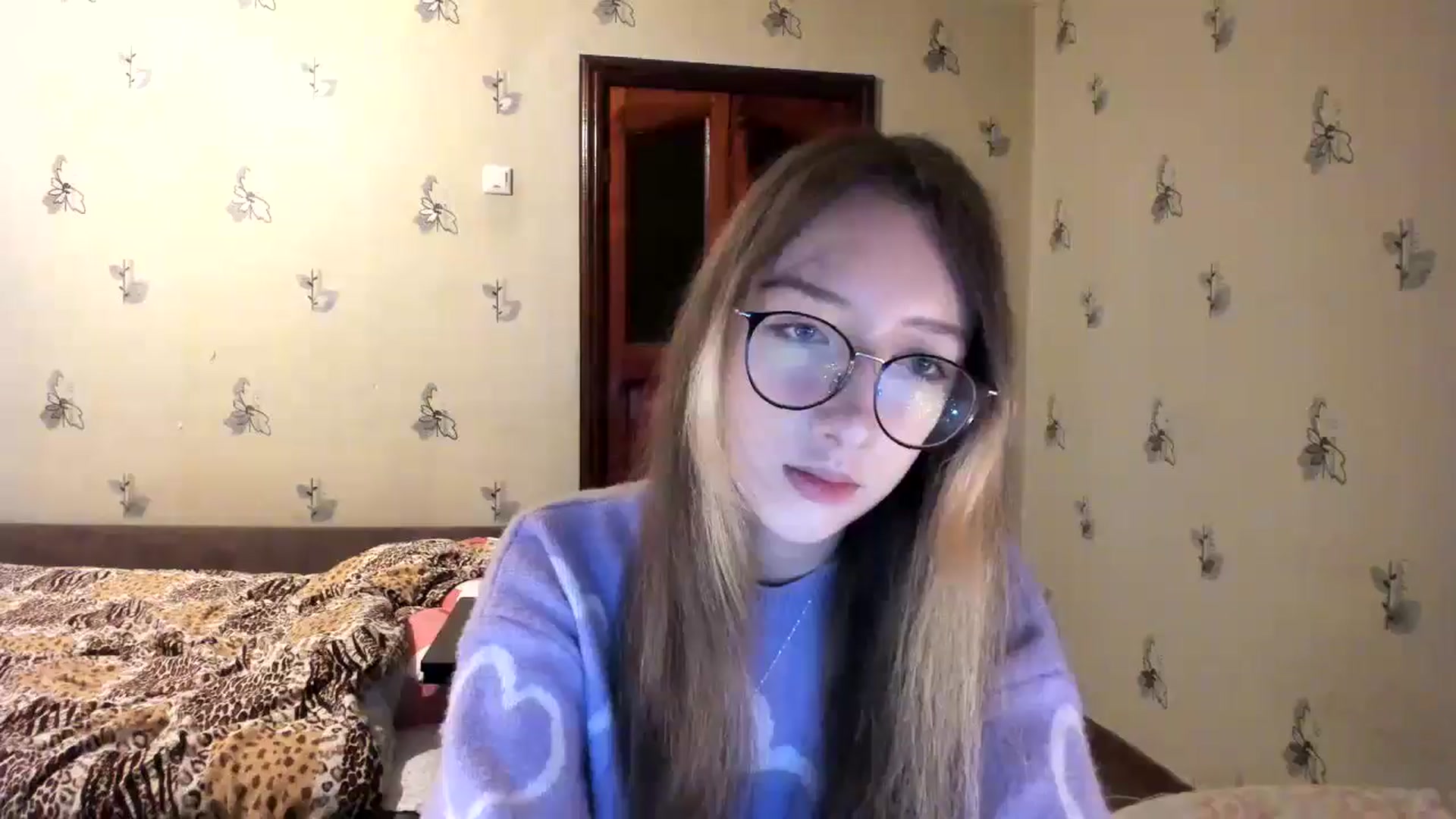 Gallery image thumbnail from CandyyCrushh's myfreecams stream on, 10/25/2024, 15:21 image 4 of 20