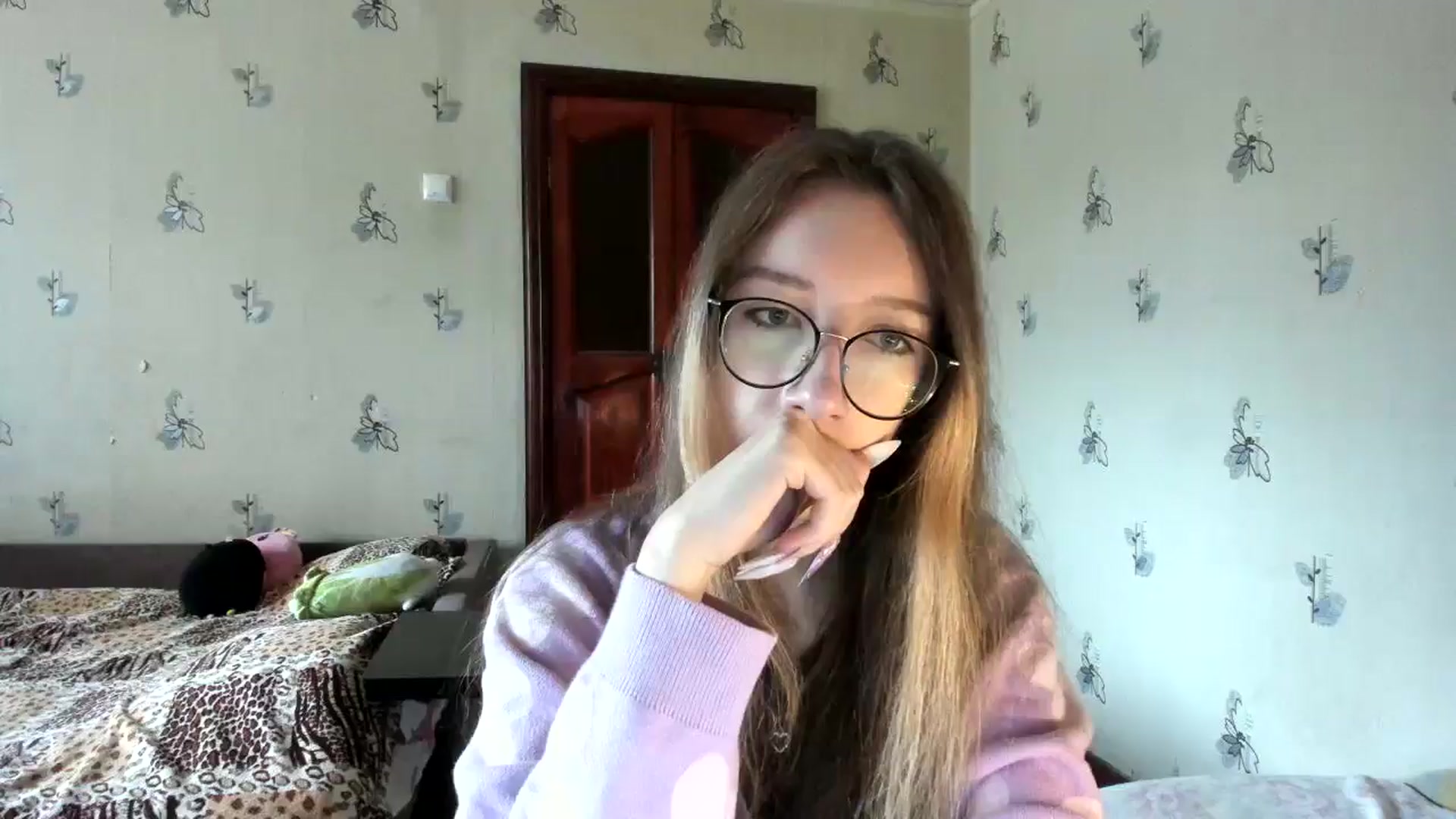 Gallery image thumbnail from CandyyCrushh's myfreecams stream on, 10/27/2024, 10:53 image 11 of 20