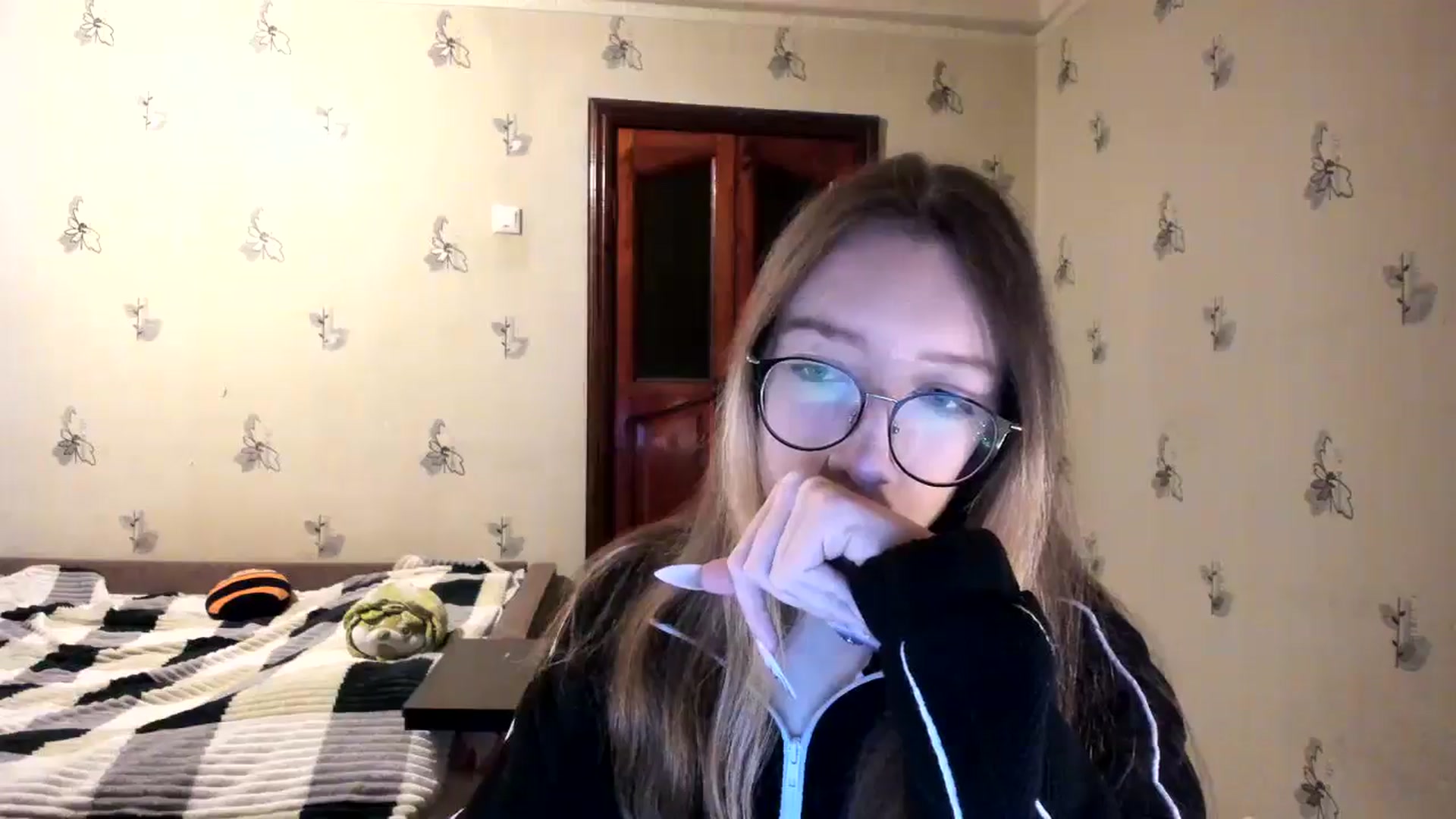 Gallery image thumbnail from CandyyCrushh's myfreecams stream on, 11/01/2024, 20:45 image 10 of 20