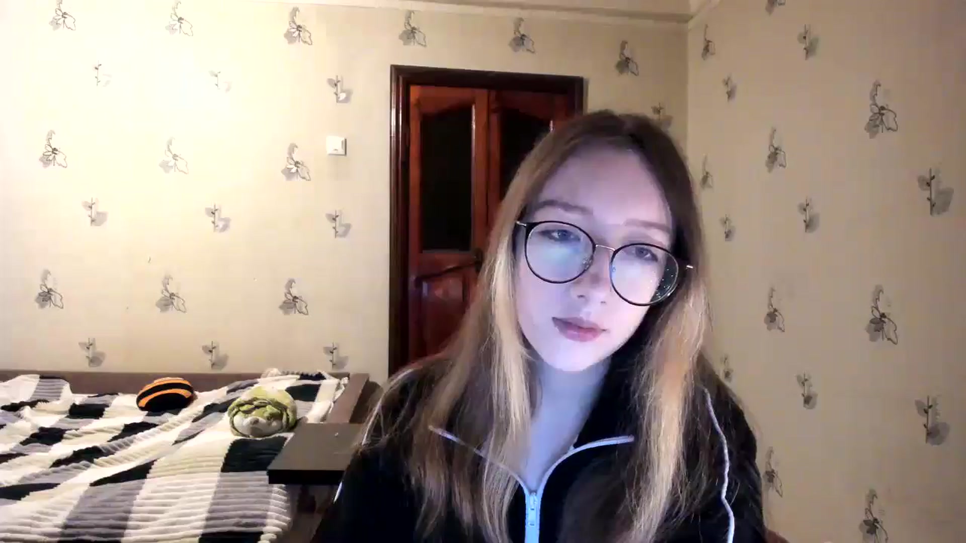Gallery image thumbnail from CandyyCrushh's myfreecams stream on, 11/01/2024, 20:45 image 11 of 20