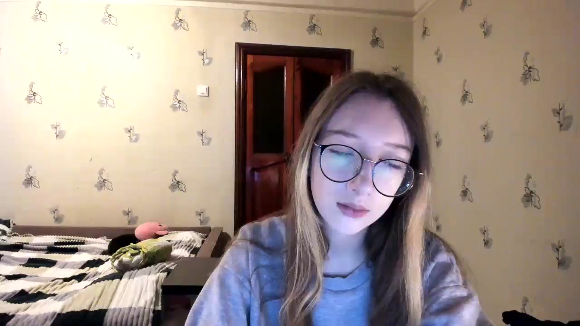Gallery image thumbnail from CandyyCrushh's myfreecams stream on, 11/02/2024, 17:03 image 5 of 20