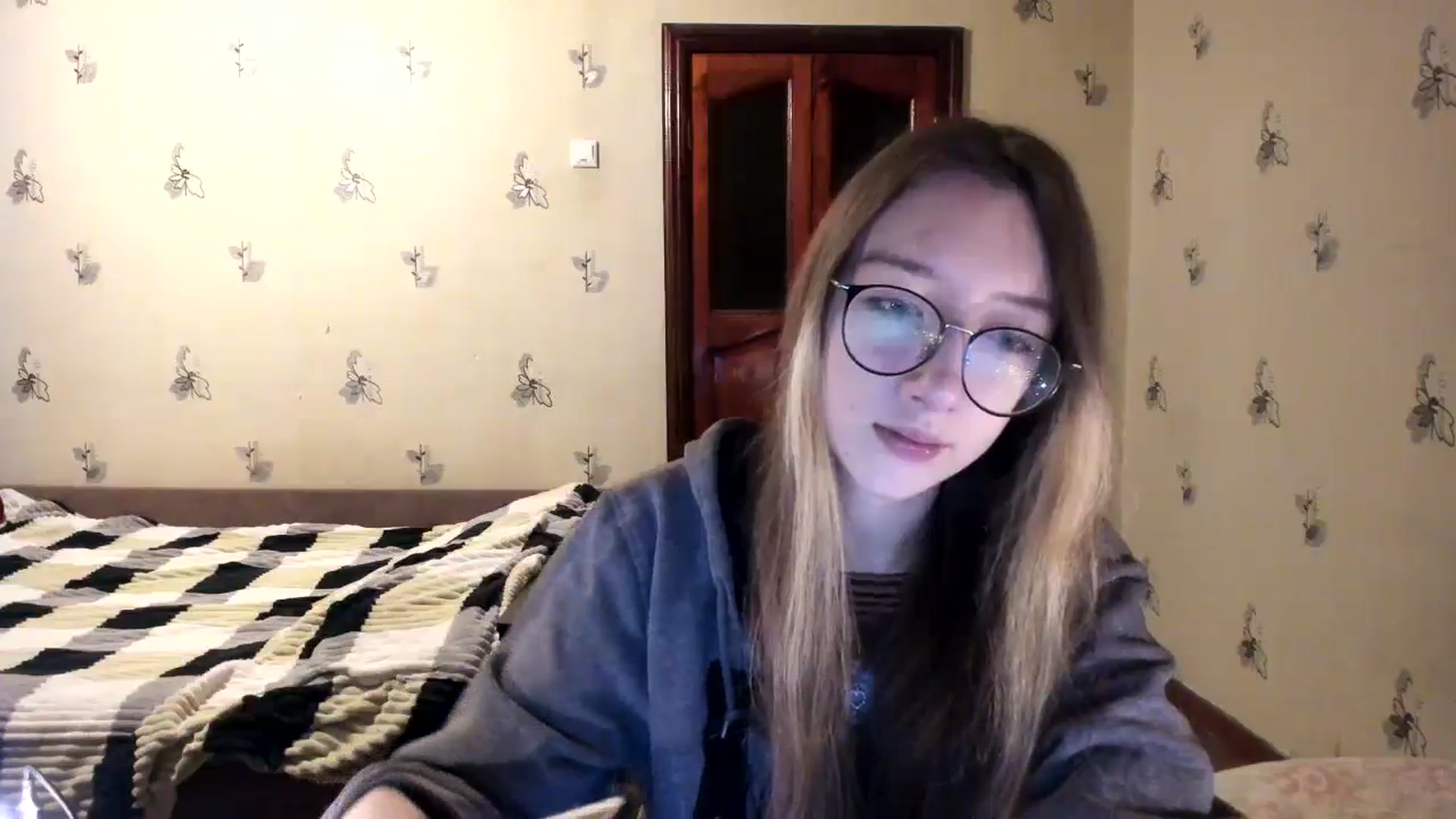 Gallery image thumbnail from CandyyCrushh's myfreecams stream on, 11/07/2024, 24:12 image 7 of 20