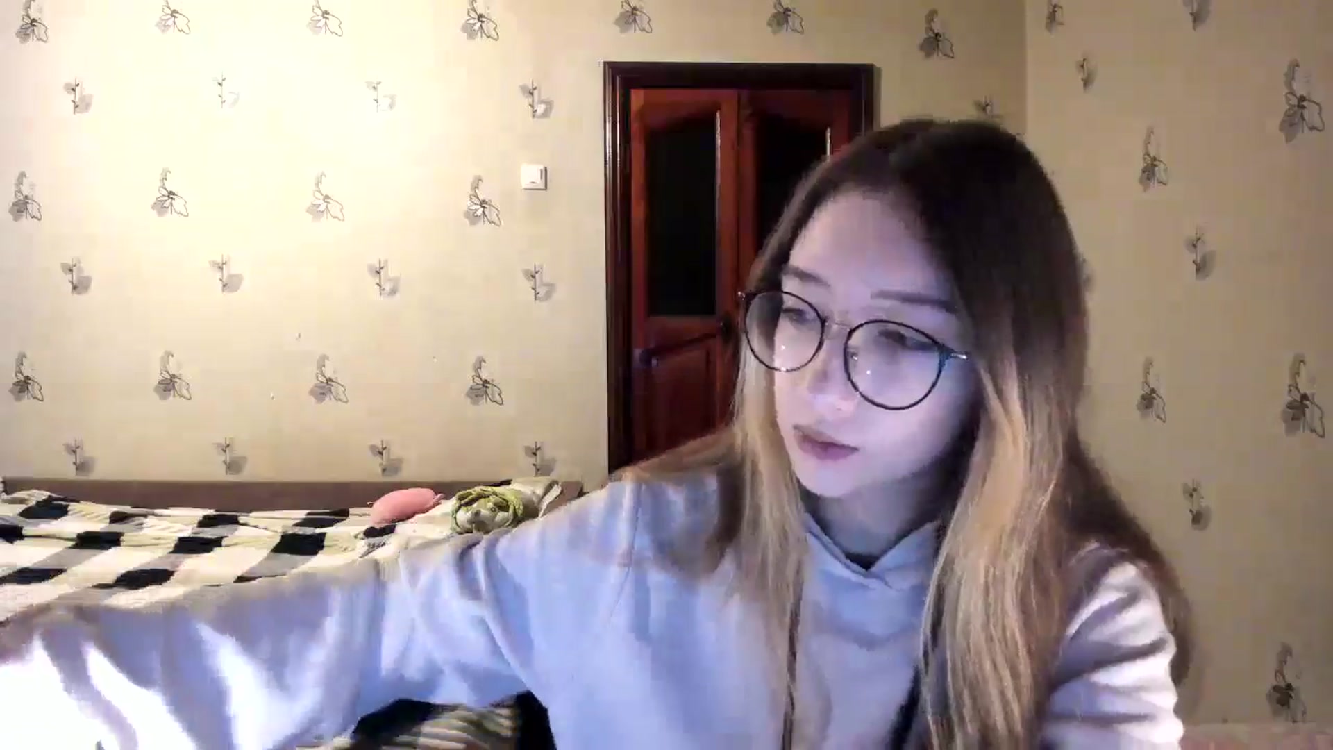 Gallery image thumbnail from CandyyCrushh's myfreecams stream on, 11/08/2024, 14:15 image 9 of 20