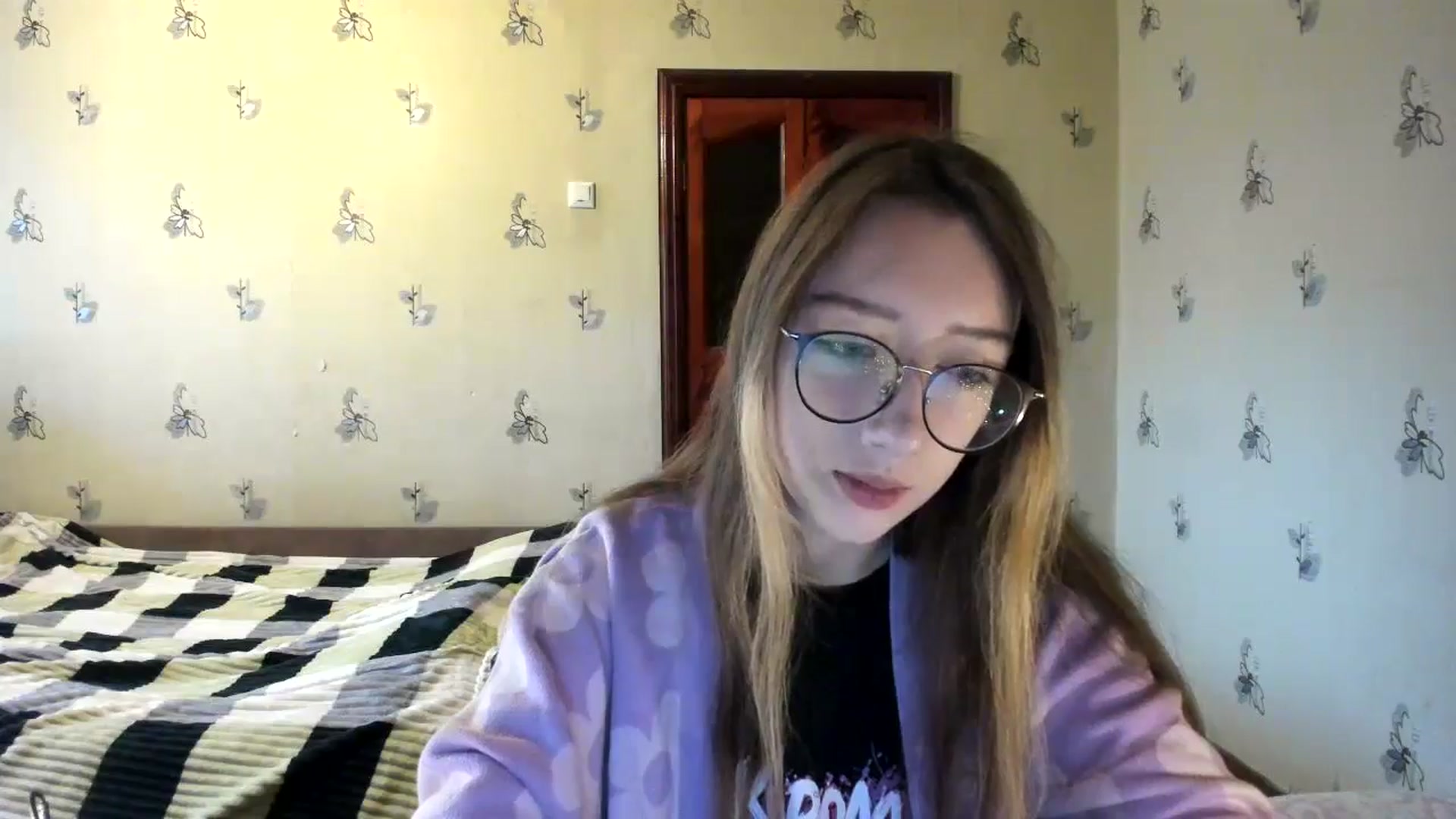 Gallery image thumbnail from CandyyCrushh's myfreecams stream on, 11/09/2024, 10:03 image 3 of 20