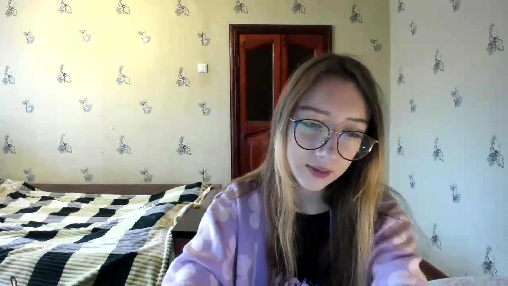 Gallery image thumbnail from CandyyCrushh's myfreecams stream on, 11/09/2024, 10:03 image 8 of 20