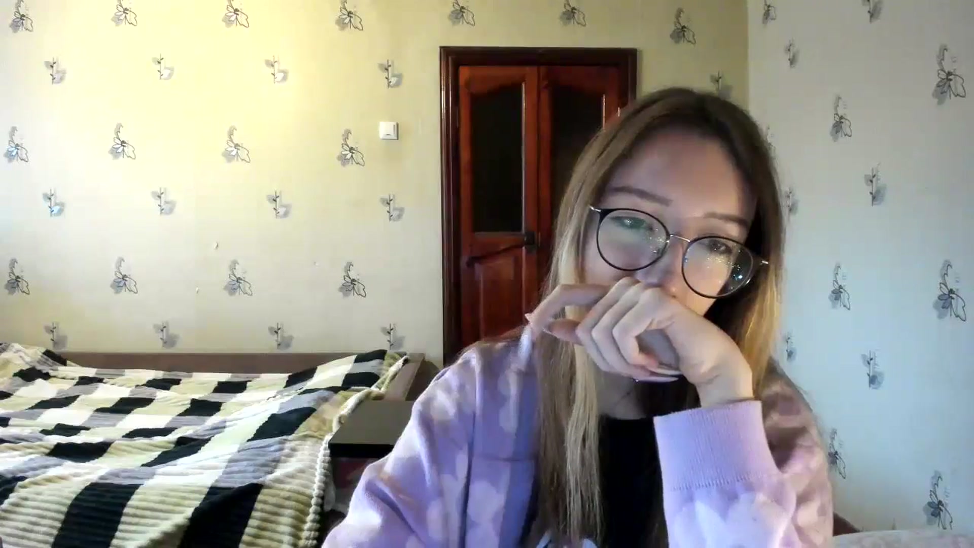 Gallery image thumbnail from CandyyCrushh's myfreecams stream on, 11/09/2024, 10:03 image 15 of 20