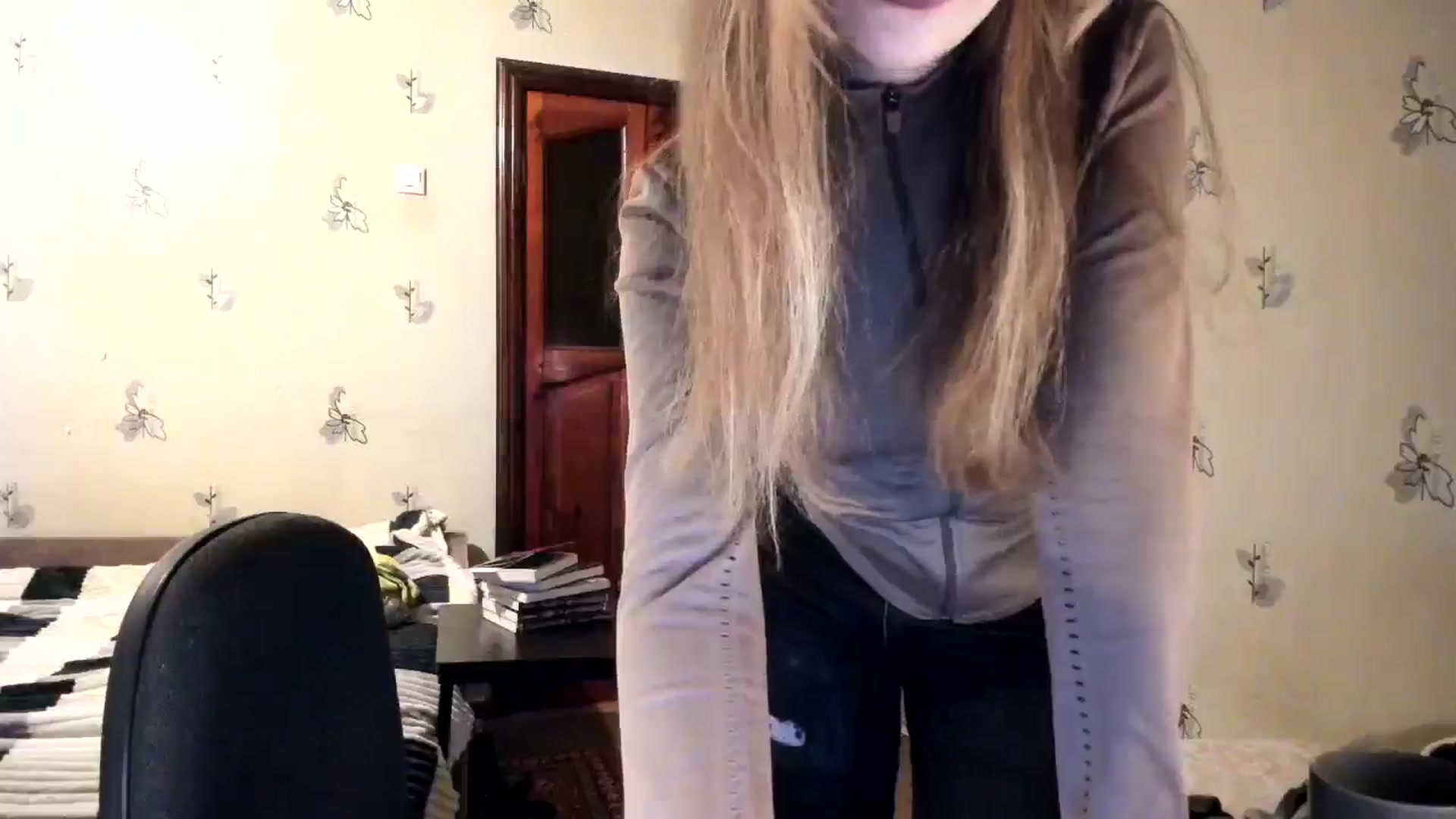 Gallery image thumbnail from CandyyCrushh's myfreecams stream on, 11/17/2024, 22:55 image 17 of 20