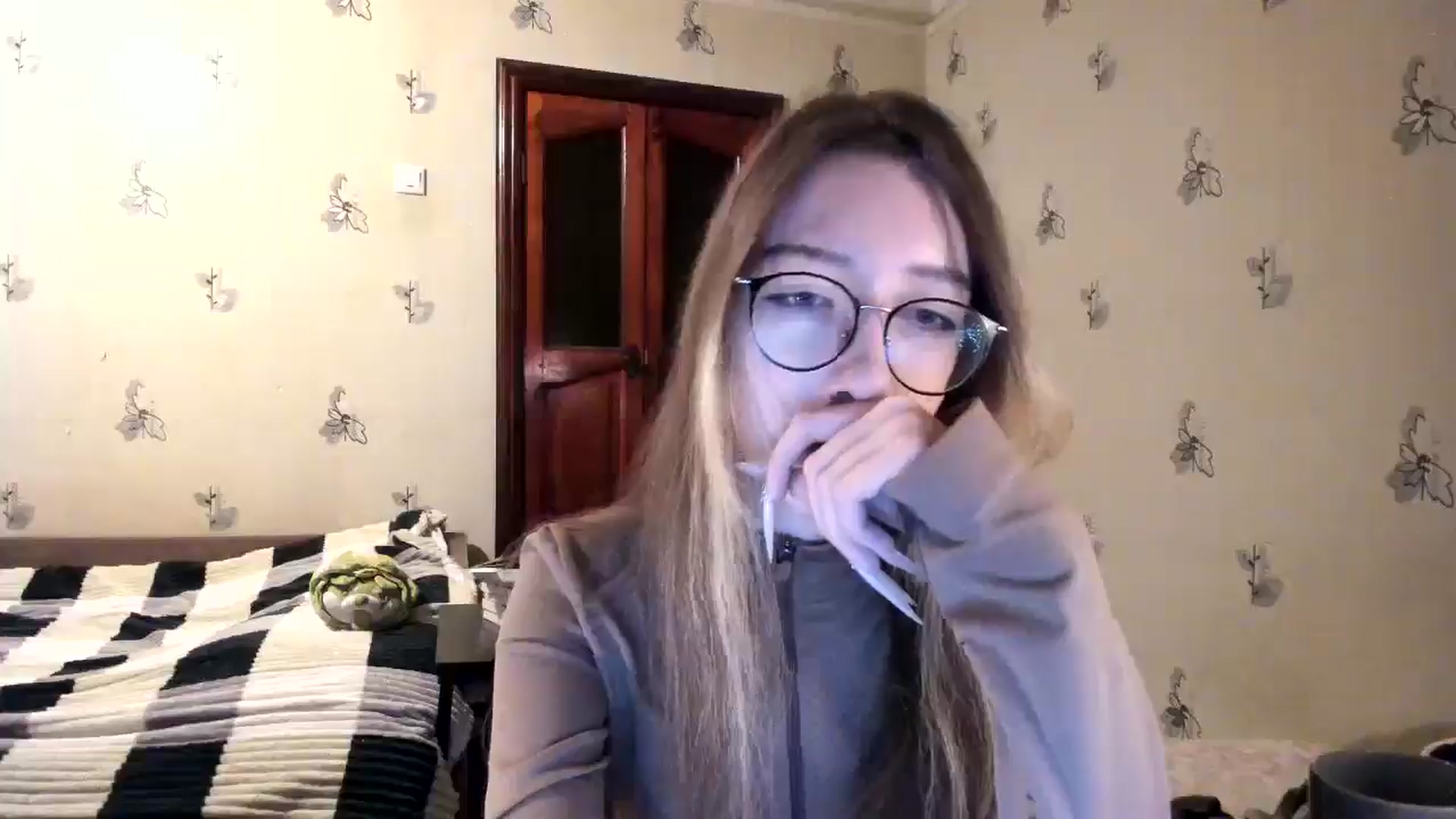 Gallery image thumbnail from CandyyCrushh's myfreecams stream on, 11/17/2024, 22:55 image 13 of 20