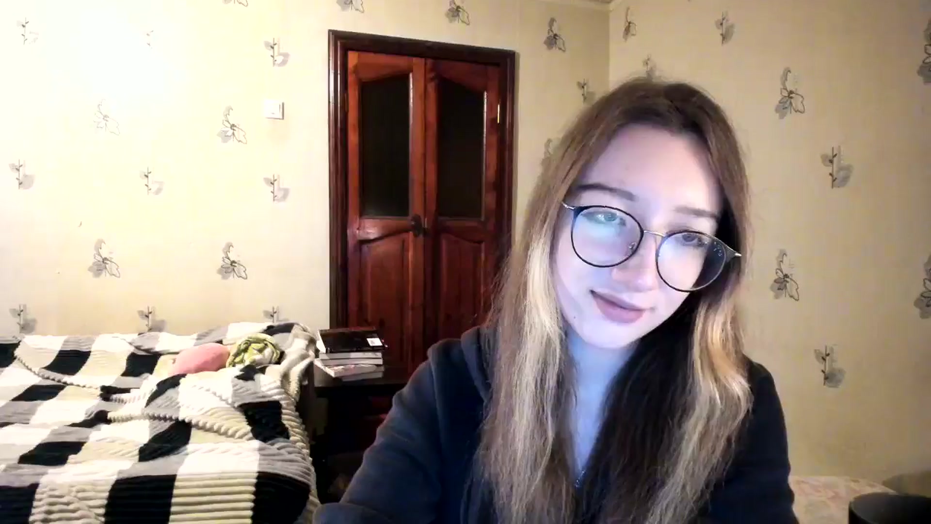 Gallery image thumbnail from CandyyCrushh's myfreecams stream on, 11/20/2024, 22:40 image 16 of 20