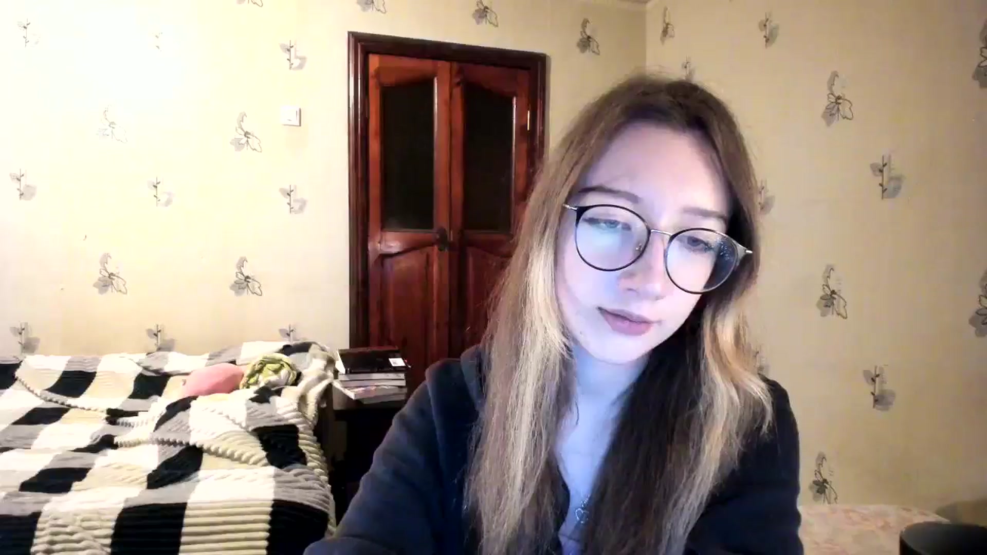 Gallery image thumbnail from CandyyCrushh's myfreecams stream on, 11/20/2024, 22:40 image 20 of 20