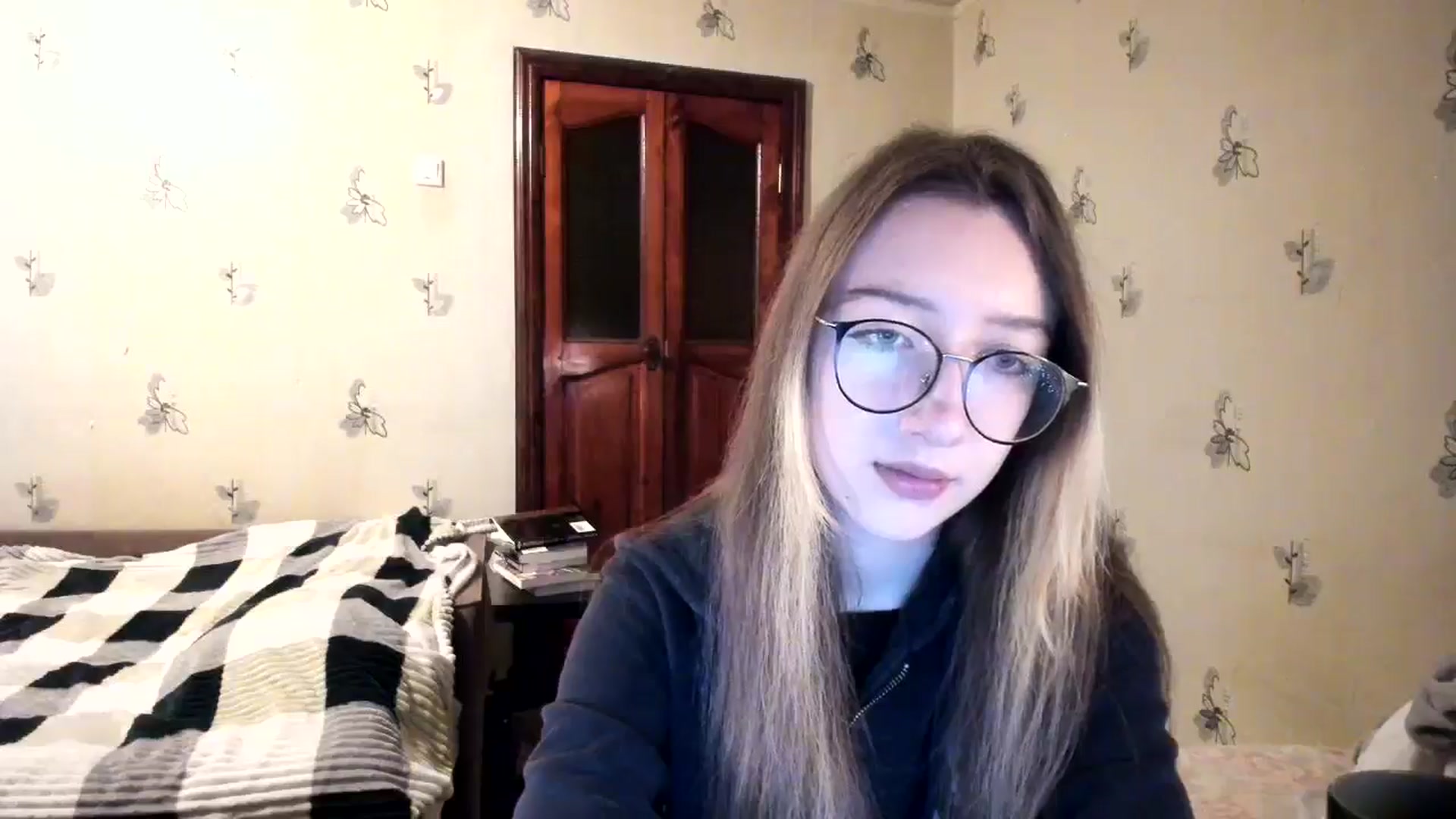 Gallery image thumbnail from CandyyCrushh's myfreecams stream on, 11/21/2024, 22:23 image 13 of 20
