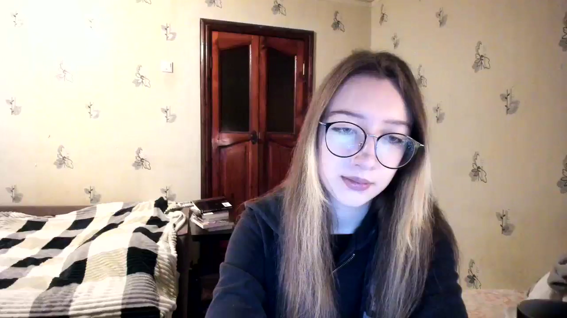 Gallery image thumbnail from CandyyCrushh's myfreecams stream on, 11/21/2024, 22:23 image 2 of 20