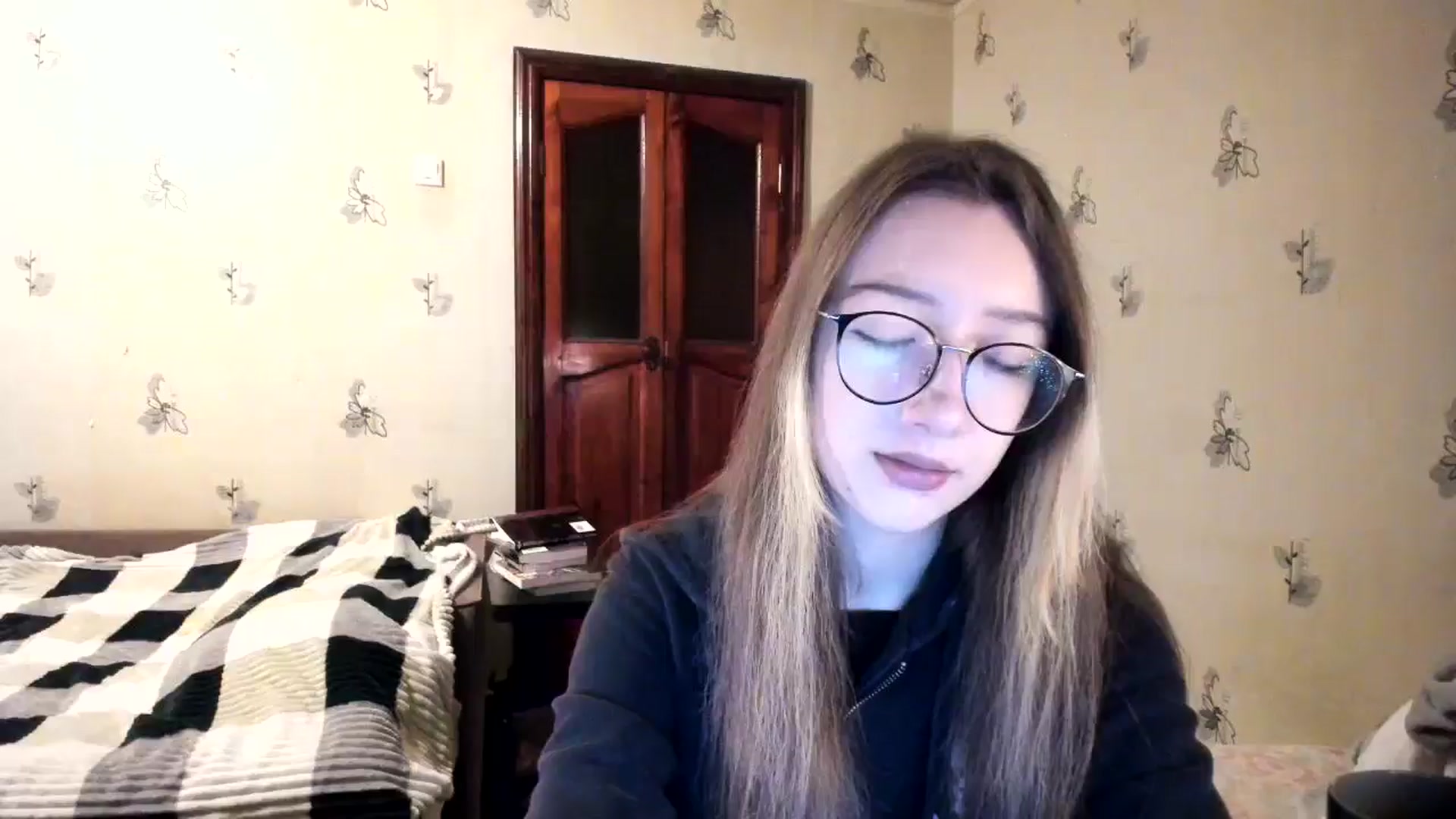 Gallery image thumbnail from CandyyCrushh's myfreecams stream on, 11/21/2024, 22:23 image 8 of 20