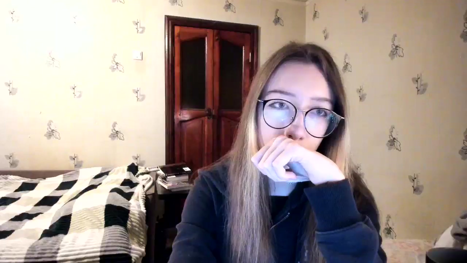 Gallery image thumbnail from CandyyCrushh's myfreecams stream on, 11/21/2024, 22:23 image 6 of 20