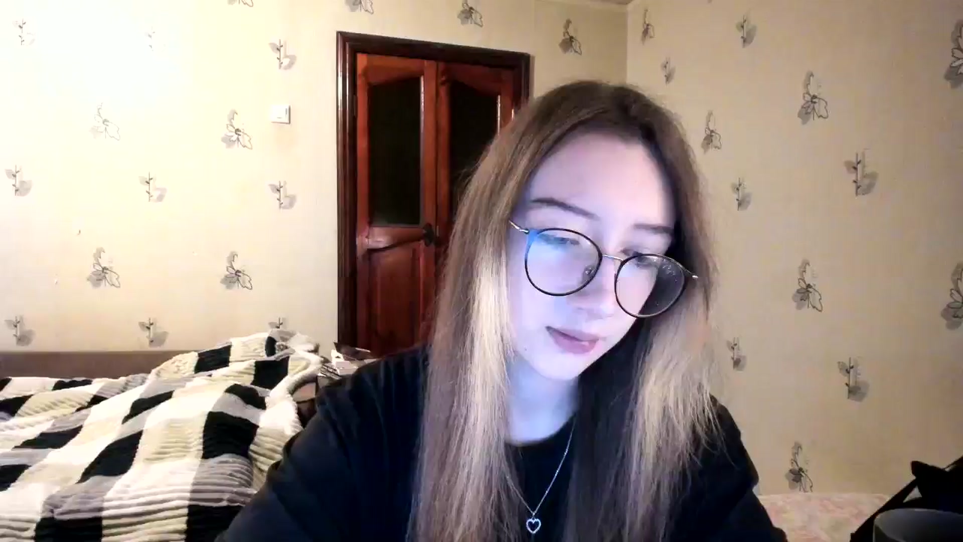 Gallery image thumbnail from CandyyCrushh's myfreecams stream on, 11/24/2024, 01:08 image 1 of 20