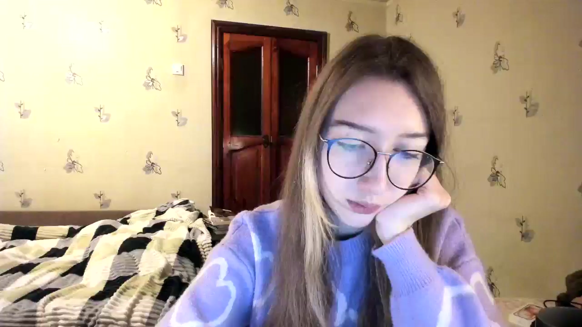 Gallery image thumbnail from CandyyCrushh's myfreecams stream on, 11/24/2024, 22:35 image 9 of 20