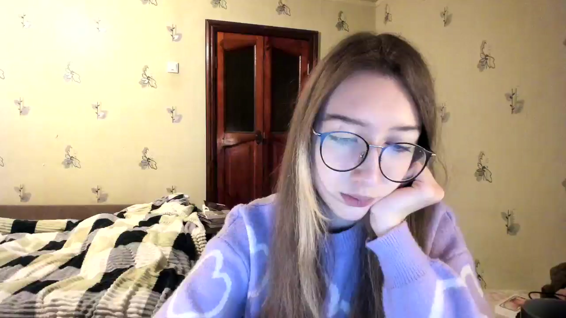 Gallery image thumbnail from CandyyCrushh's myfreecams stream on, 11/24/2024, 22:35 image 11 of 20