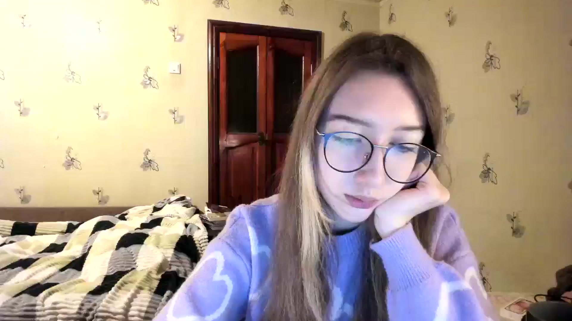 Gallery image thumbnail from CandyyCrushh's myfreecams stream on, 11/24/2024, 22:35 image 14 of 20