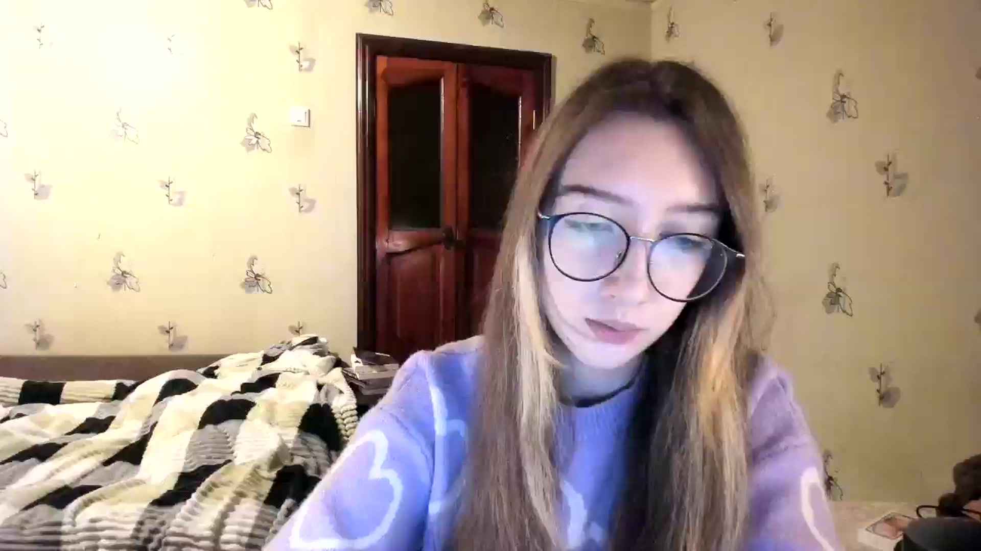 Gallery image thumbnail from CandyyCrushh's myfreecams stream on, 11/24/2024, 22:59 image 4 of 20