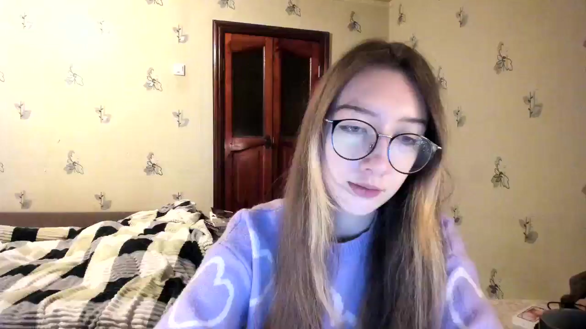 Gallery image thumbnail from CandyyCrushh's myfreecams stream on, 11/24/2024, 22:59 image 6 of 20