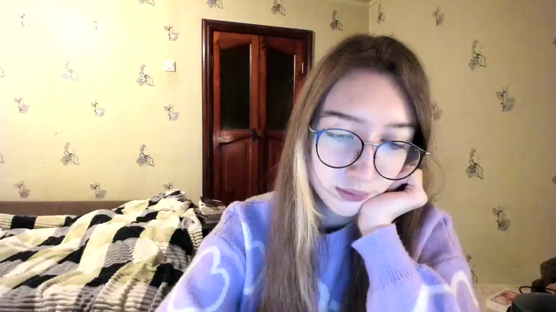 Gallery image thumbnail from CandyyCrushh's myfreecams stream on, 11/24/2024, 22:59 image 11 of 20