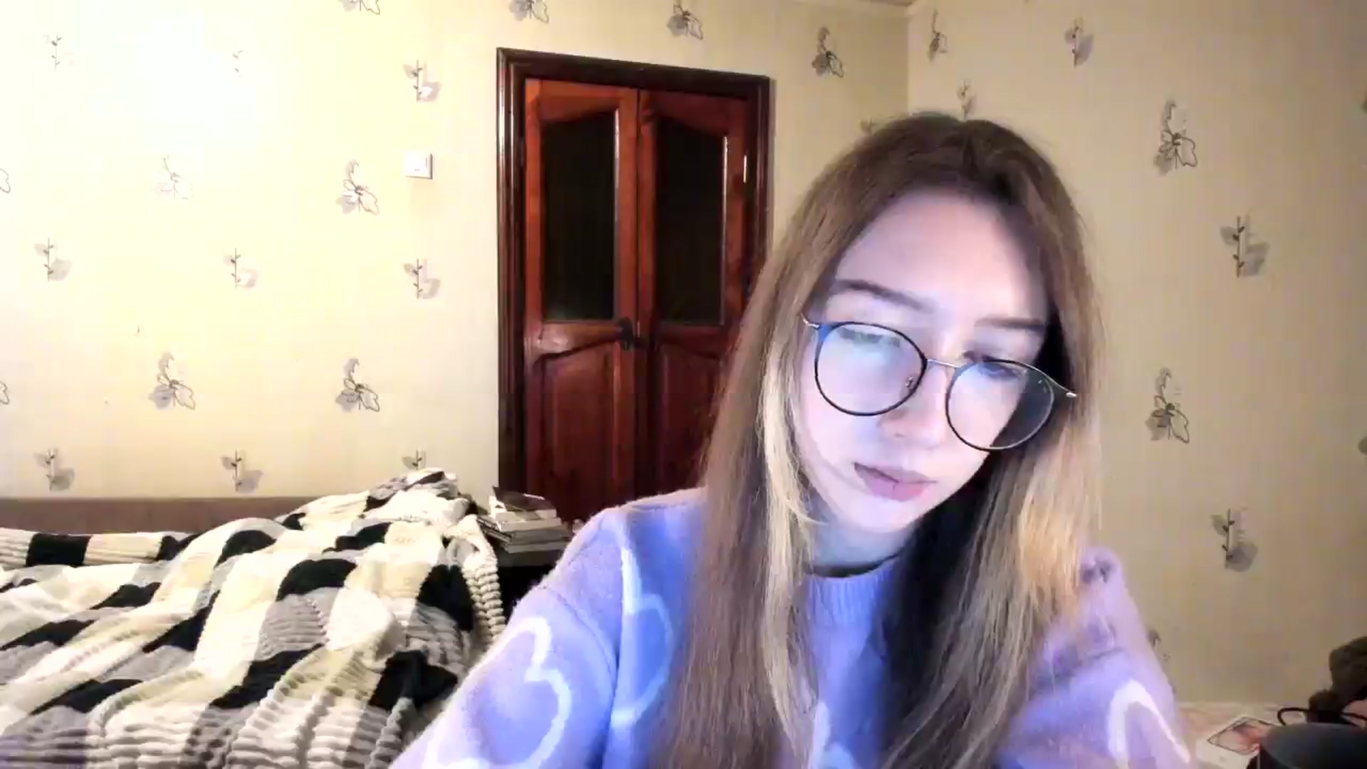 Gallery image thumbnail from CandyyCrushh's myfreecams stream on, 11/24/2024, 23:36 image 8 of 20