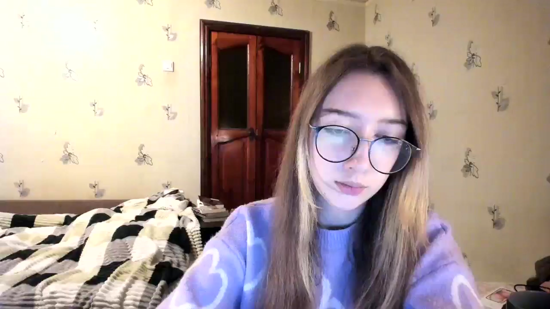 Gallery image thumbnail from CandyyCrushh's myfreecams stream on, 11/24/2024, 23:36 image 3 of 20