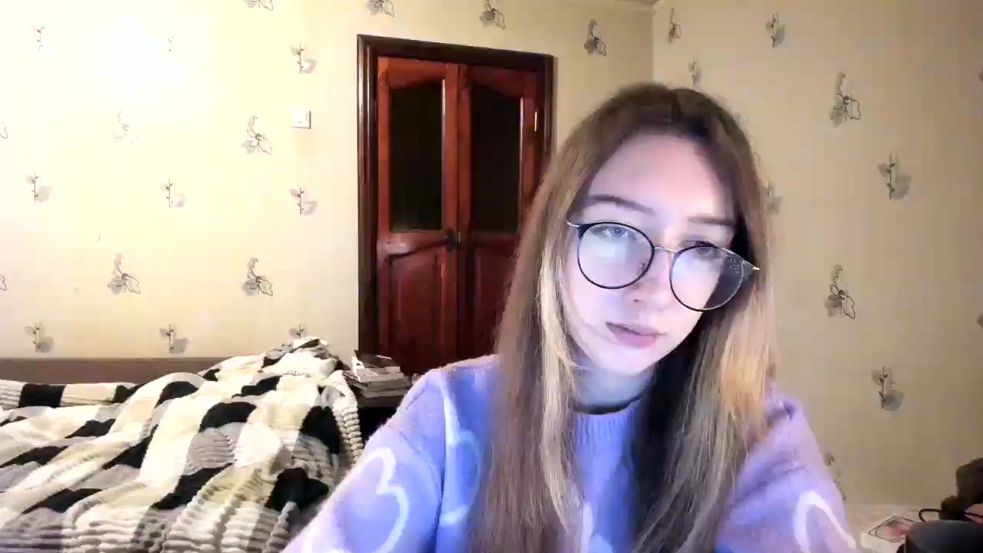 Gallery image thumbnail from CandyyCrushh's myfreecams stream on, 11/24/2024, 23:36 image 16 of 20