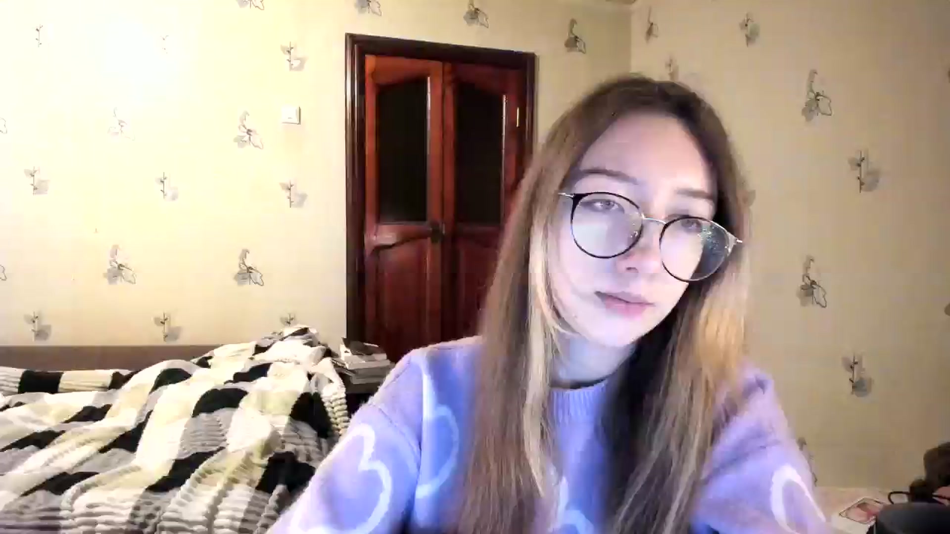 Gallery image thumbnail from CandyyCrushh's myfreecams stream on, 11/24/2024, 23:36 image 4 of 20