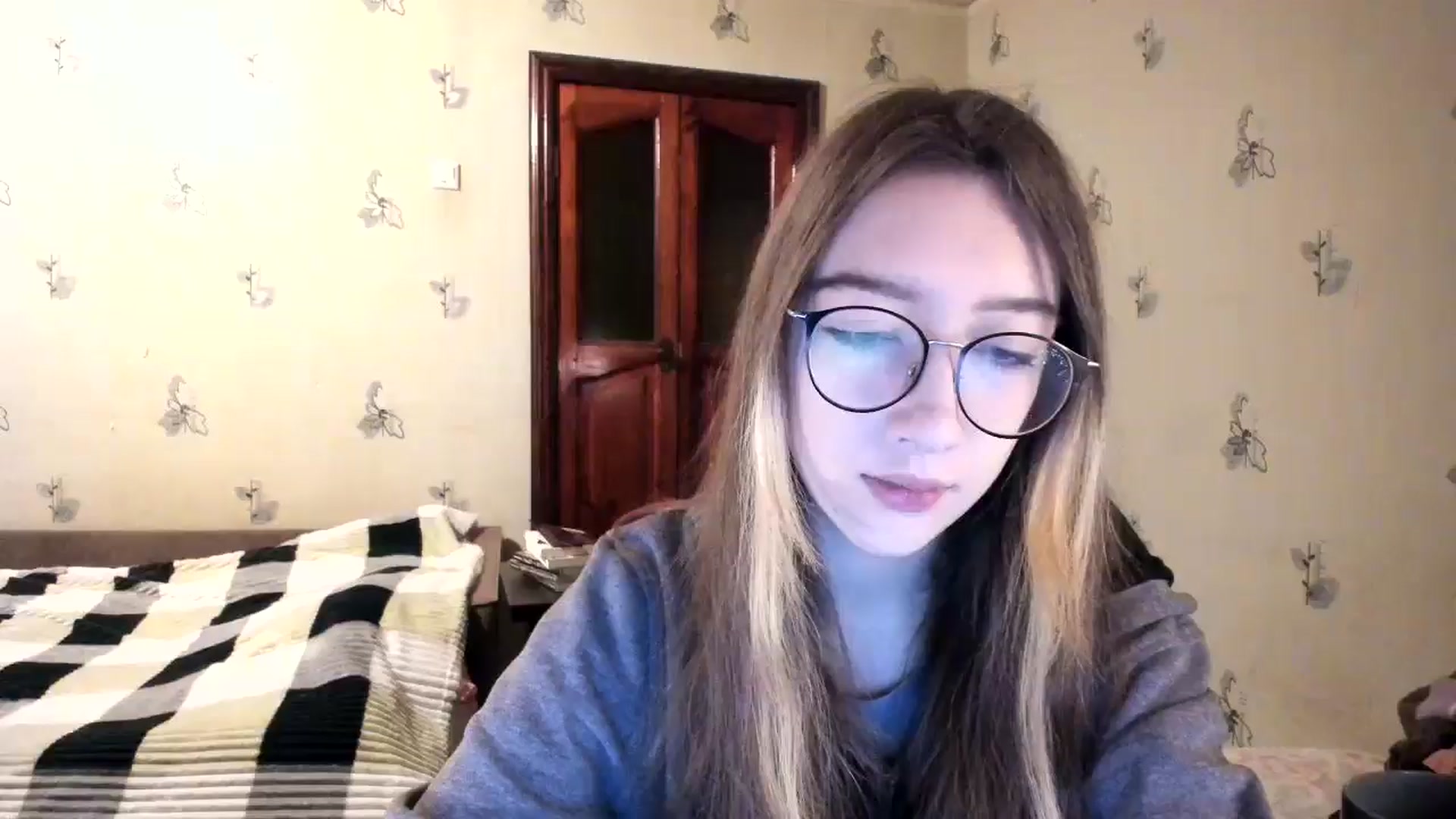 Gallery image thumbnail from CandyyCrushh's myfreecams stream on, 11/25/2024, 22:56 image 1 of 20