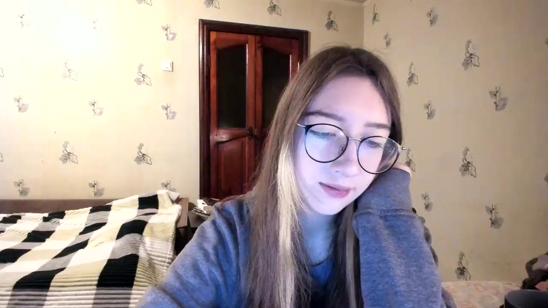 Gallery image thumbnail from CandyyCrushh's myfreecams stream on, 11/25/2024, 22:56 image 20 of 20