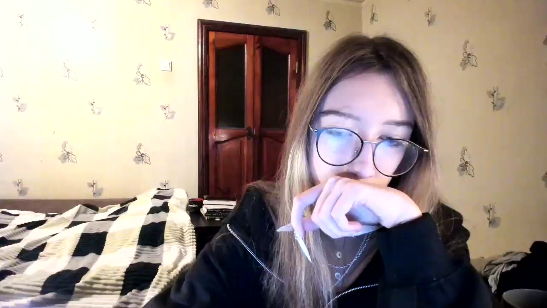 Gallery image thumbnail from CandyyCrushh's myfreecams stream on, 11/27/2024, 23:58 image 5 of 20