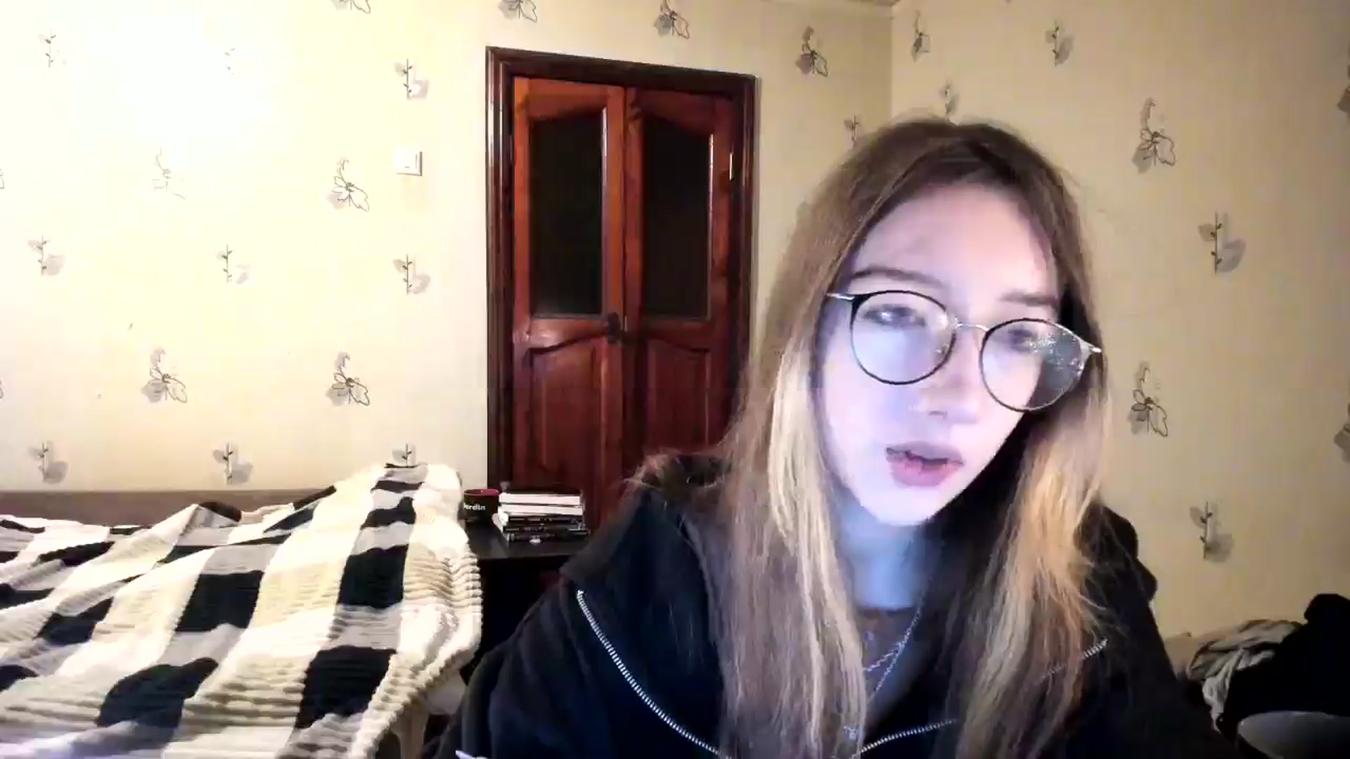 Gallery image thumbnail from CandyyCrushh's myfreecams stream on, 11/27/2024, 23:58 image 20 of 20