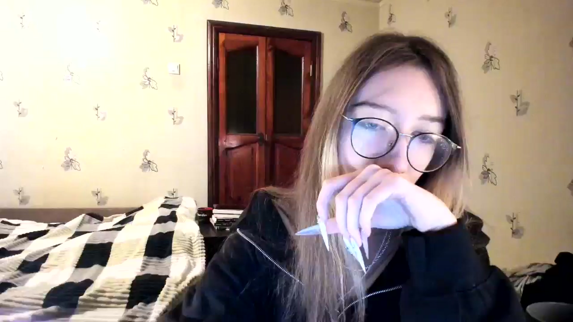 Gallery image thumbnail from CandyyCrushh's myfreecams stream on, 11/27/2024, 23:58 image 4 of 20