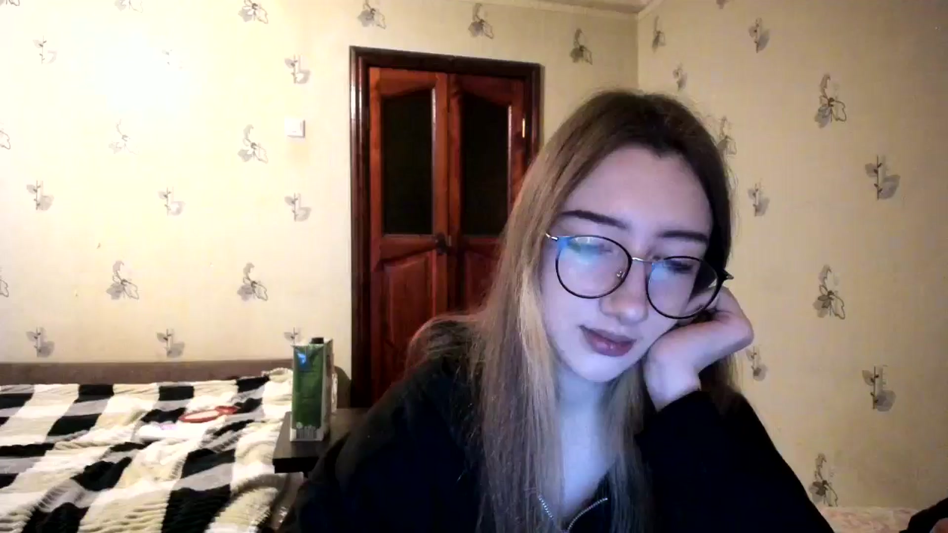 Gallery image thumbnail from CandyyCrushh's myfreecams stream on, 12/06/2024, 24:34 image 9 of 20