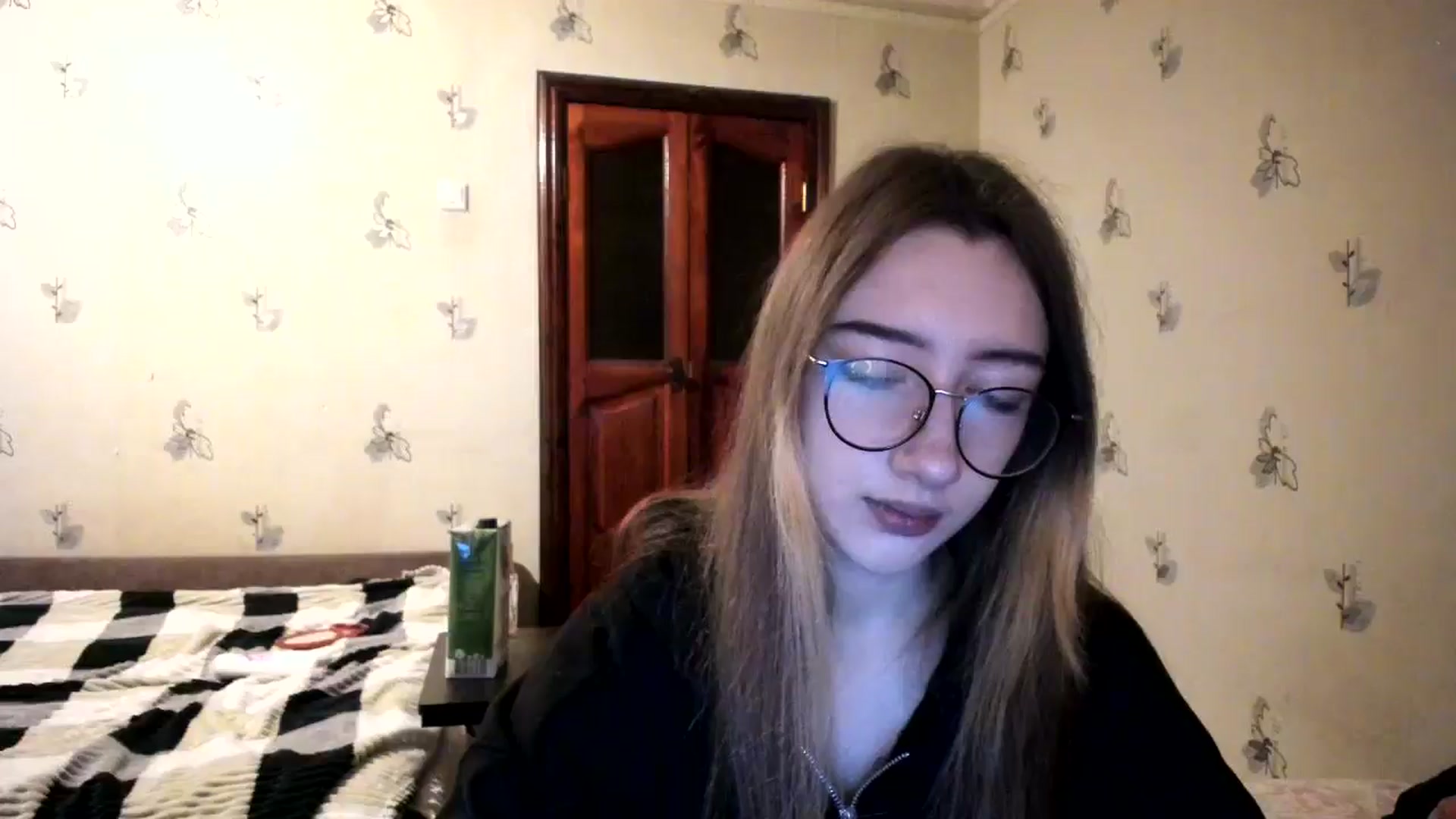 Gallery image thumbnail from CandyyCrushh's myfreecams stream on, 12/06/2024, 24:34 image 14 of 20