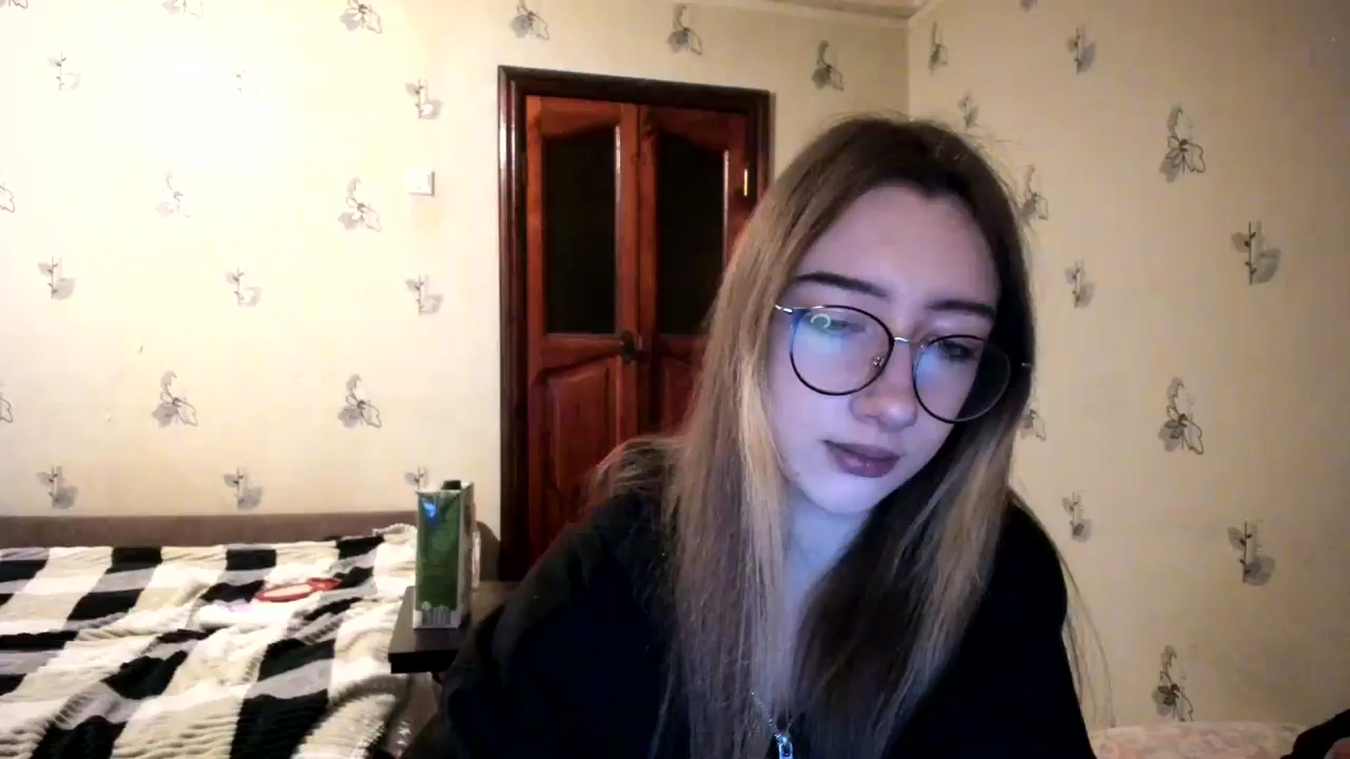 Gallery image thumbnail from CandyyCrushh's myfreecams stream on, 12/06/2024, 24:34 image 20 of 20