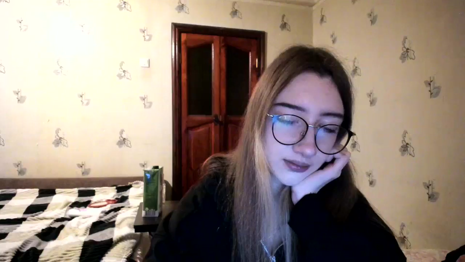 Gallery image thumbnail from CandyyCrushh's myfreecams stream on, 12/06/2024, 24:34 image 3 of 20