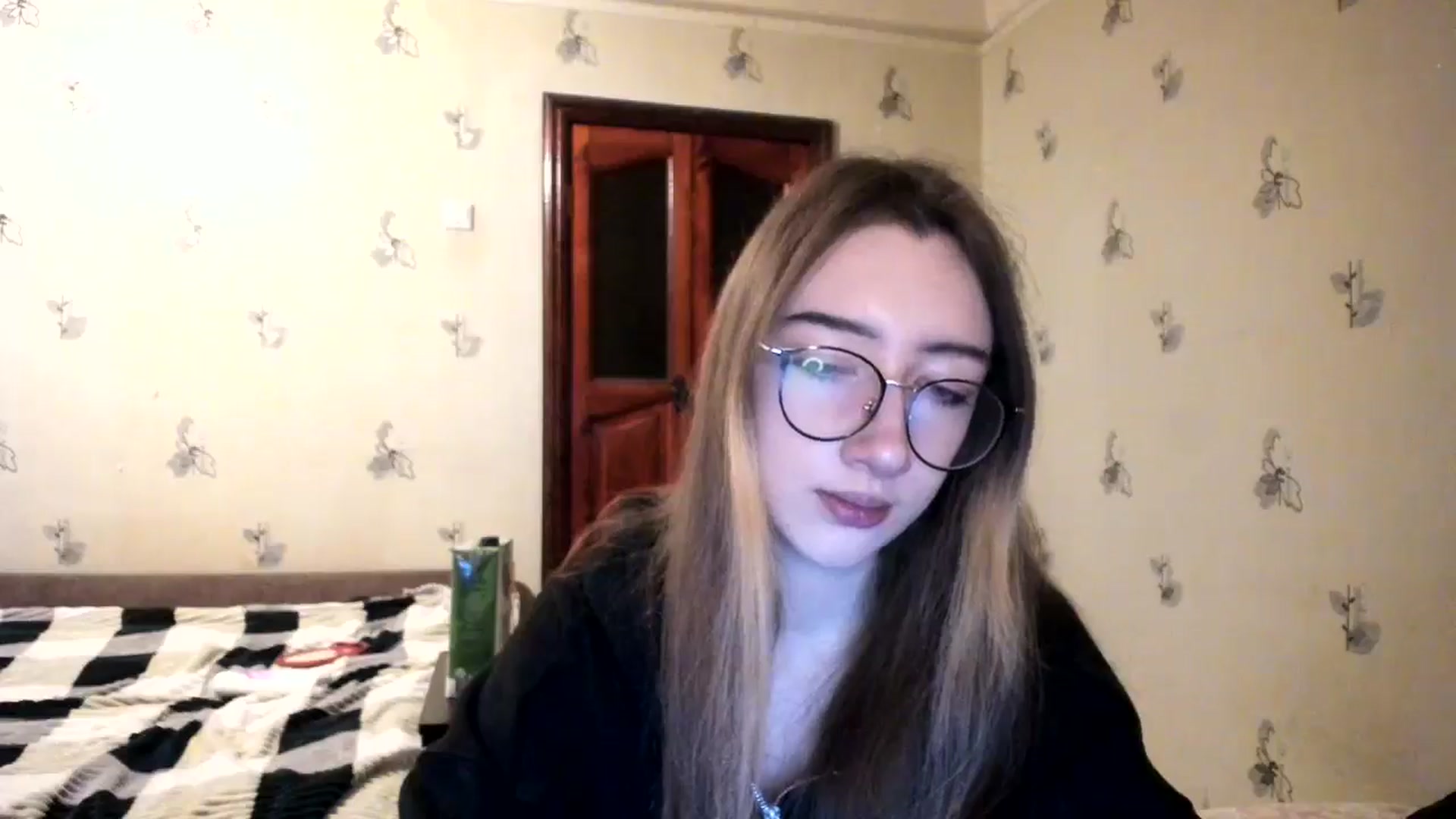 Gallery image thumbnail from CandyyCrushh's myfreecams stream on, 12/06/2024, 01:15 image 18 of 20
