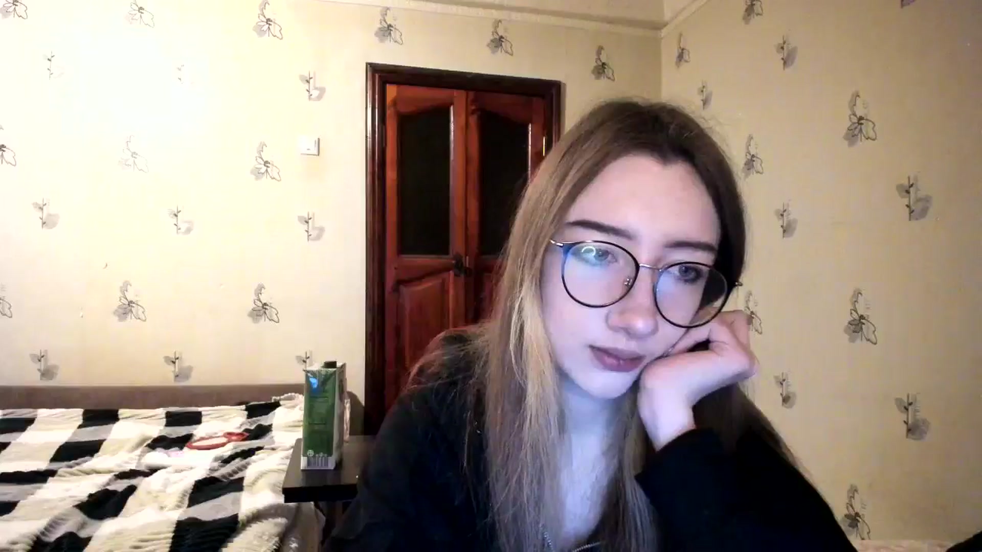 Gallery image thumbnail from CandyyCrushh's myfreecams stream on, 12/06/2024, 01:15 image 4 of 20