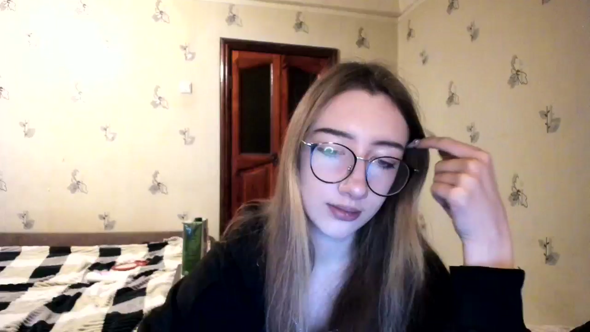 Gallery image thumbnail from CandyyCrushh's myfreecams stream on, 12/06/2024, 01:15 image 16 of 20