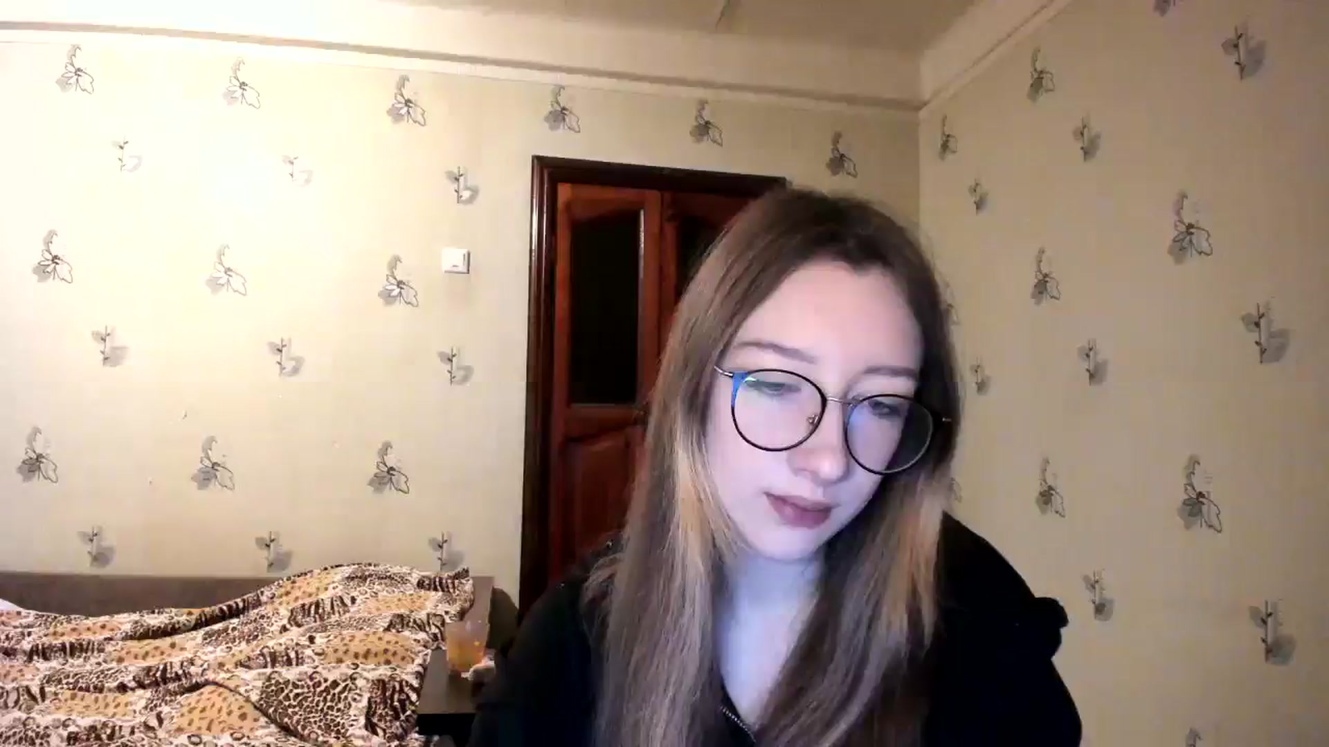 Gallery image thumbnail from CandyyCrushh's myfreecams stream on, 12/08/2024, 23:52 image 7 of 20