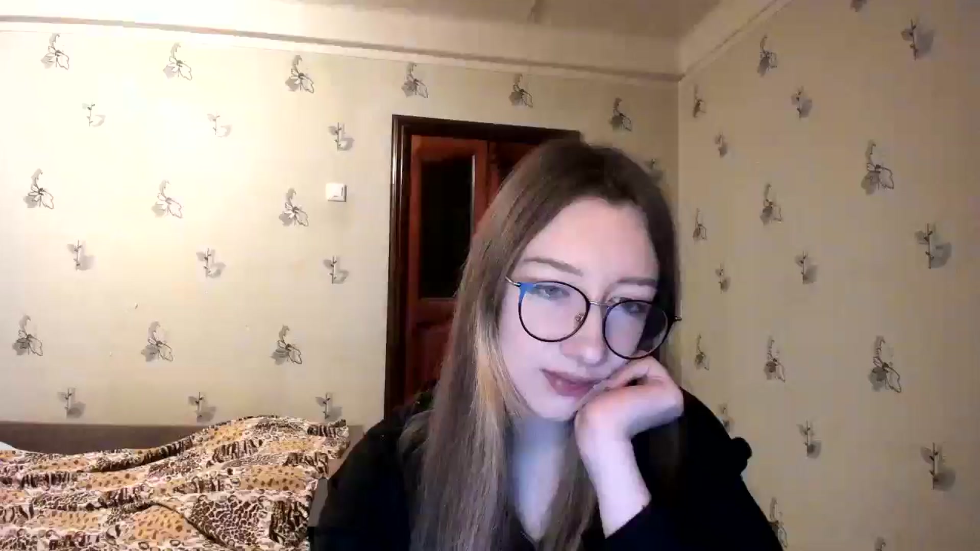 Gallery image thumbnail from CandyyCrushh's myfreecams stream on, 12/08/2024, 23:52 image 19 of 20