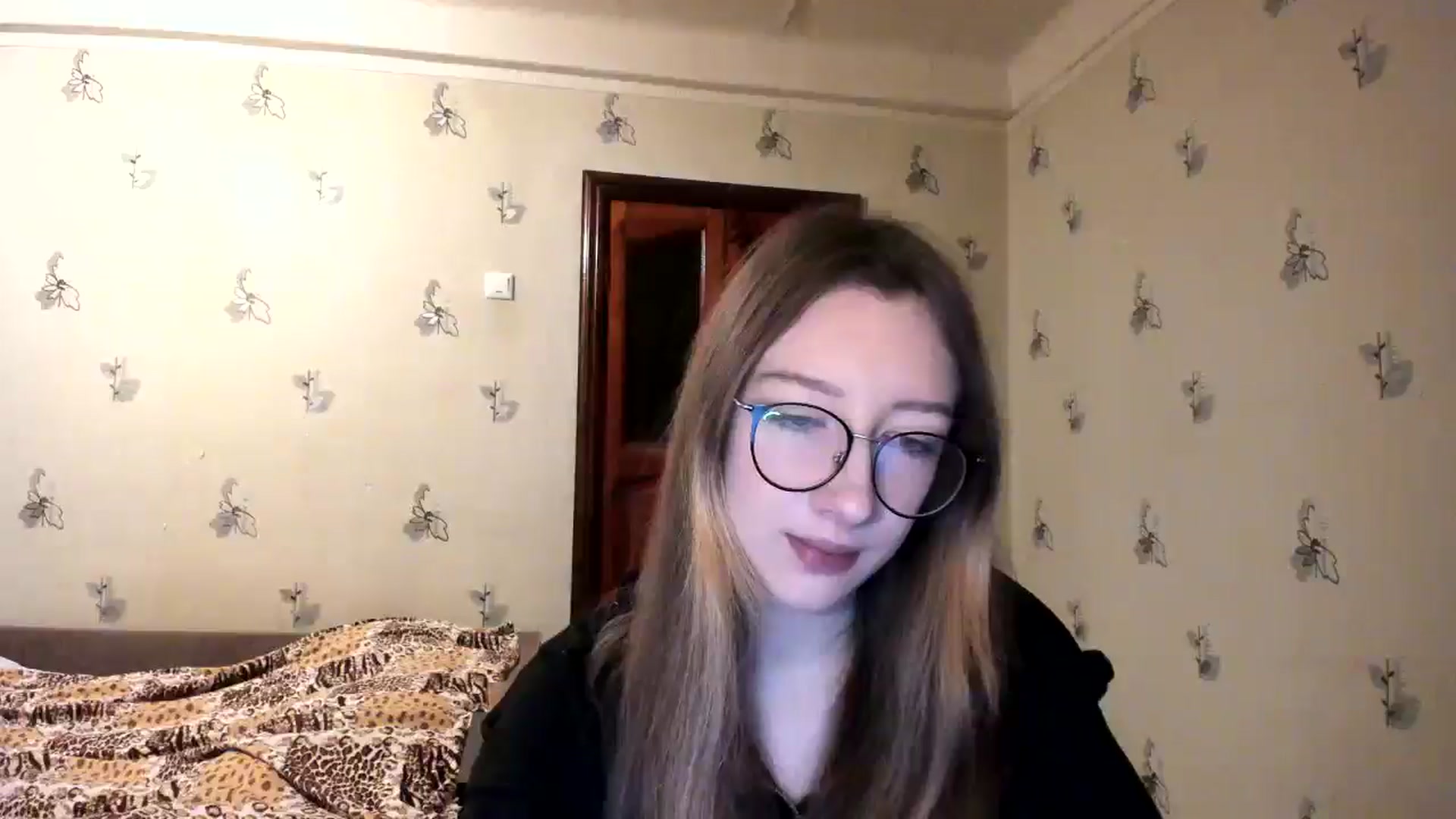 Gallery image thumbnail from CandyyCrushh's myfreecams stream on, 12/08/2024, 23:52 image 18 of 20